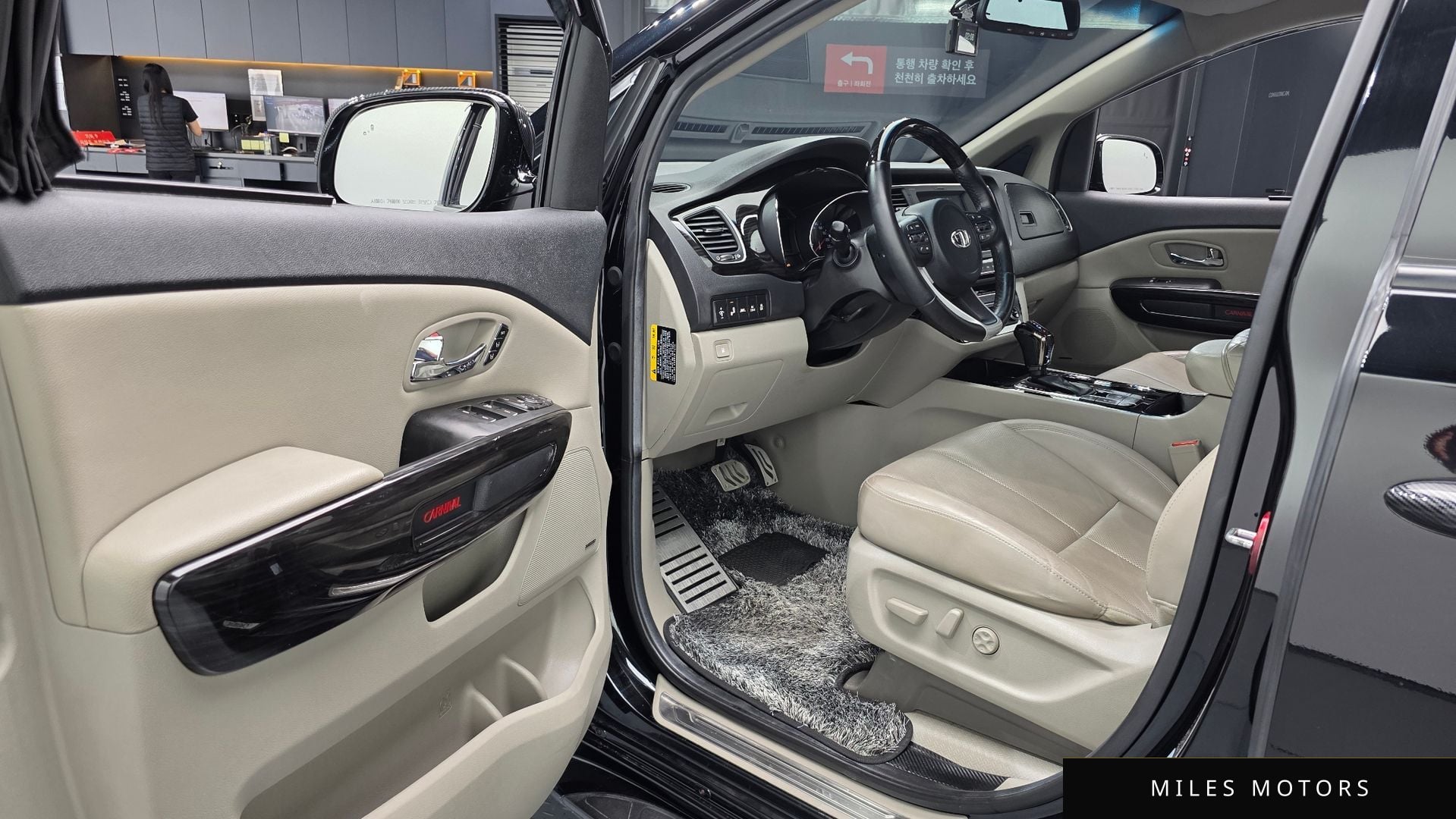 Kia Canival 2019 — миниатюра 12