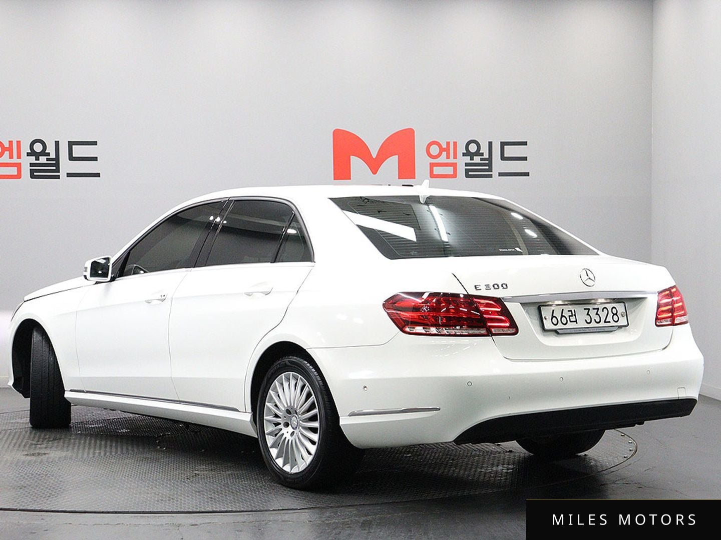 Mercedes-Benz E-Class W212 2014 — миниатюра 5
