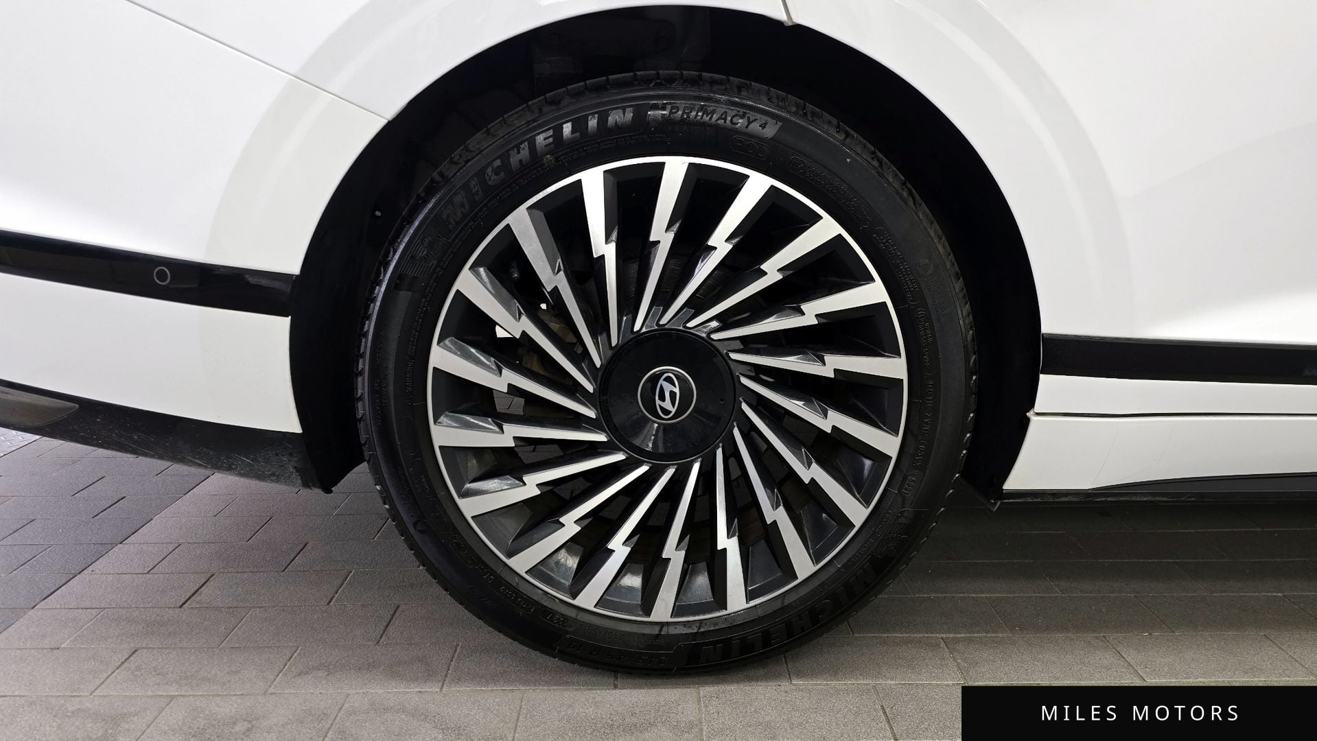 Hyundai Grandeur 2023 — миниатюра 5