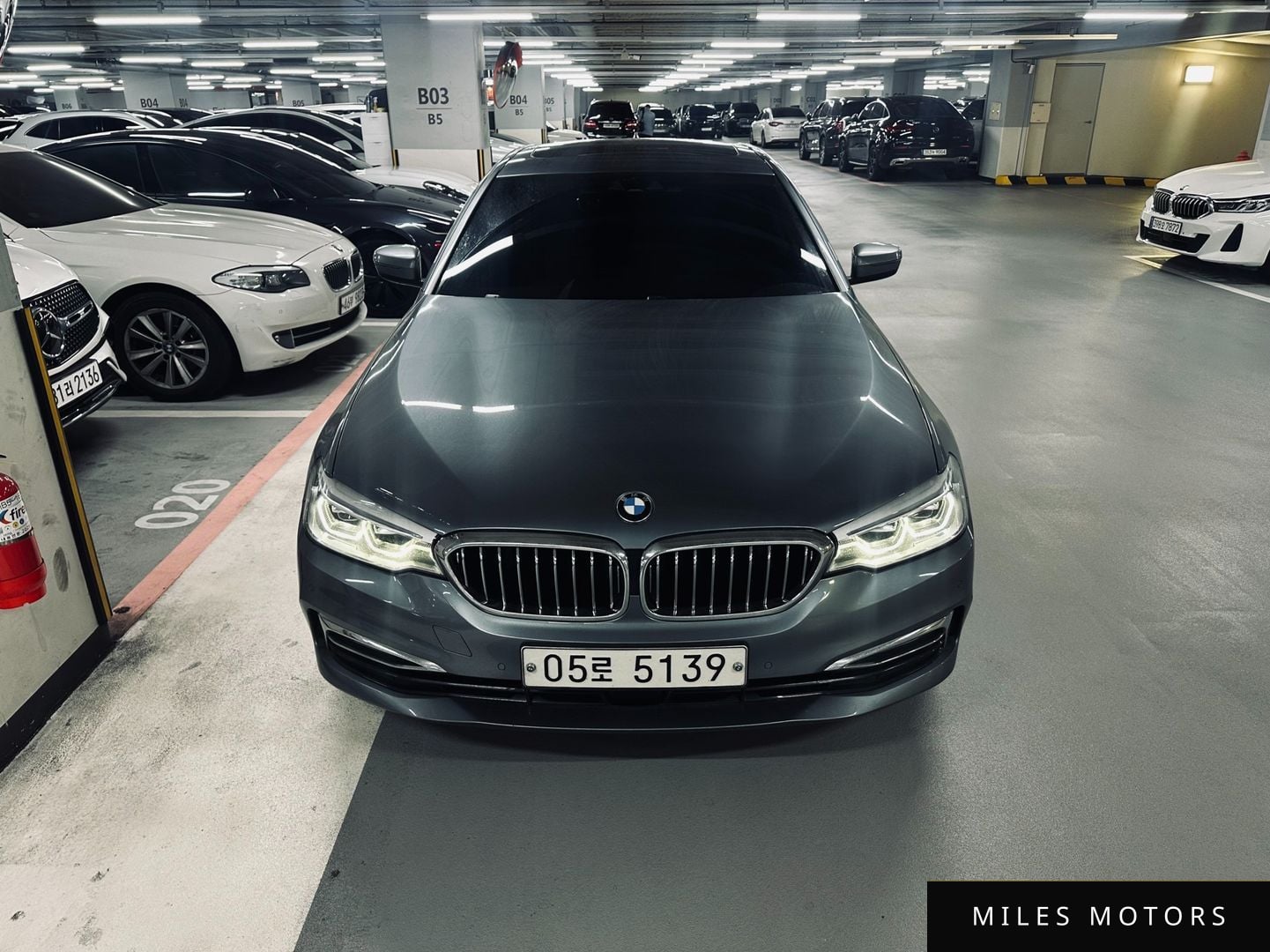 BMW 5 Series (G30) 2018 — миниатюра 2