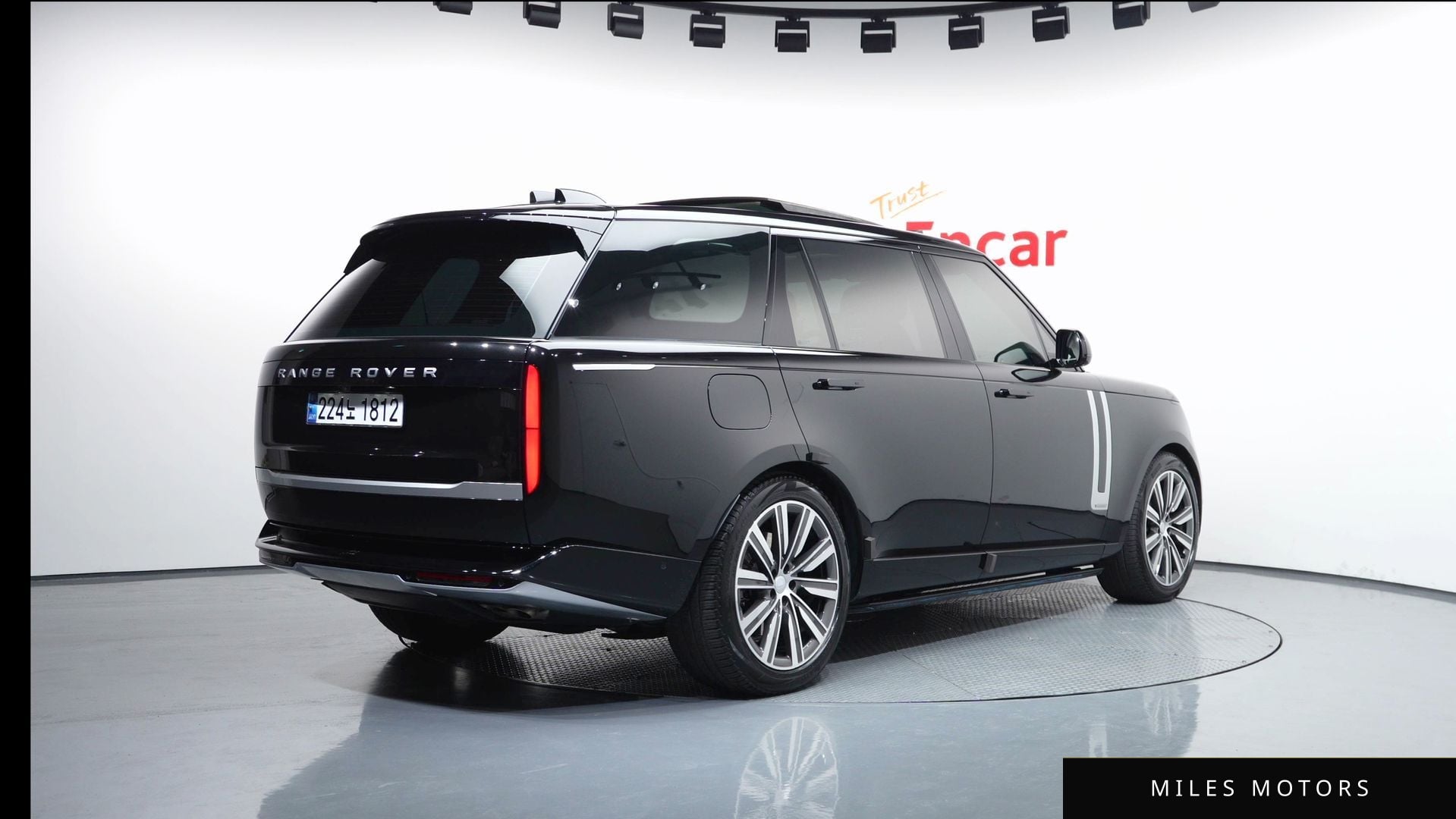 Land Rover Range Rover 2024 — миниатюра 2