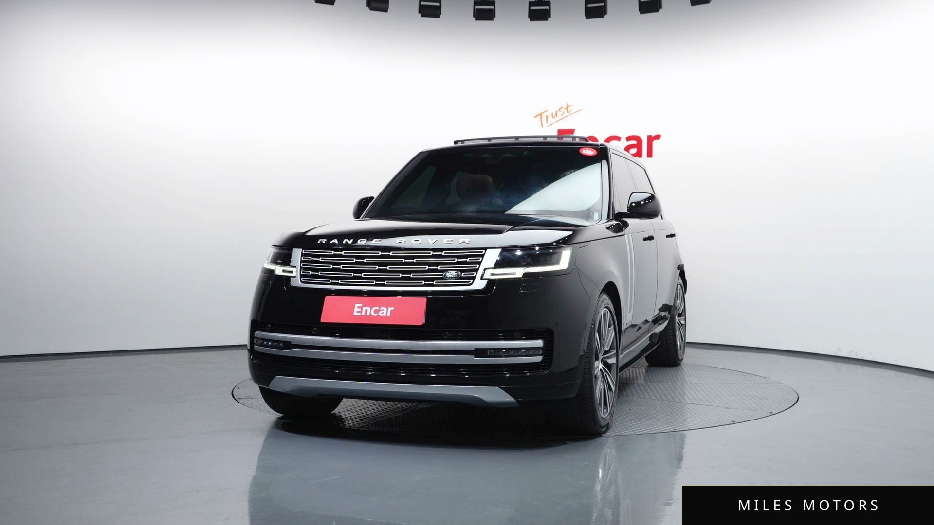 Land Rover Range Rover 2024 — миниатюра 3