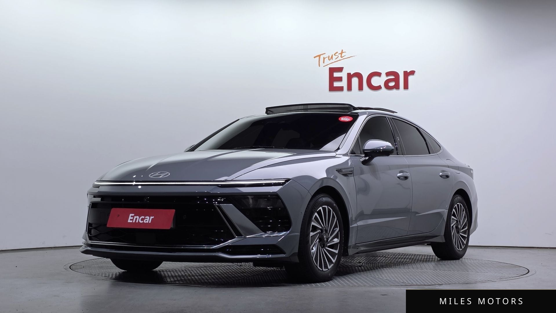 Hyundai Sonata 2024 — фото 1 из 12