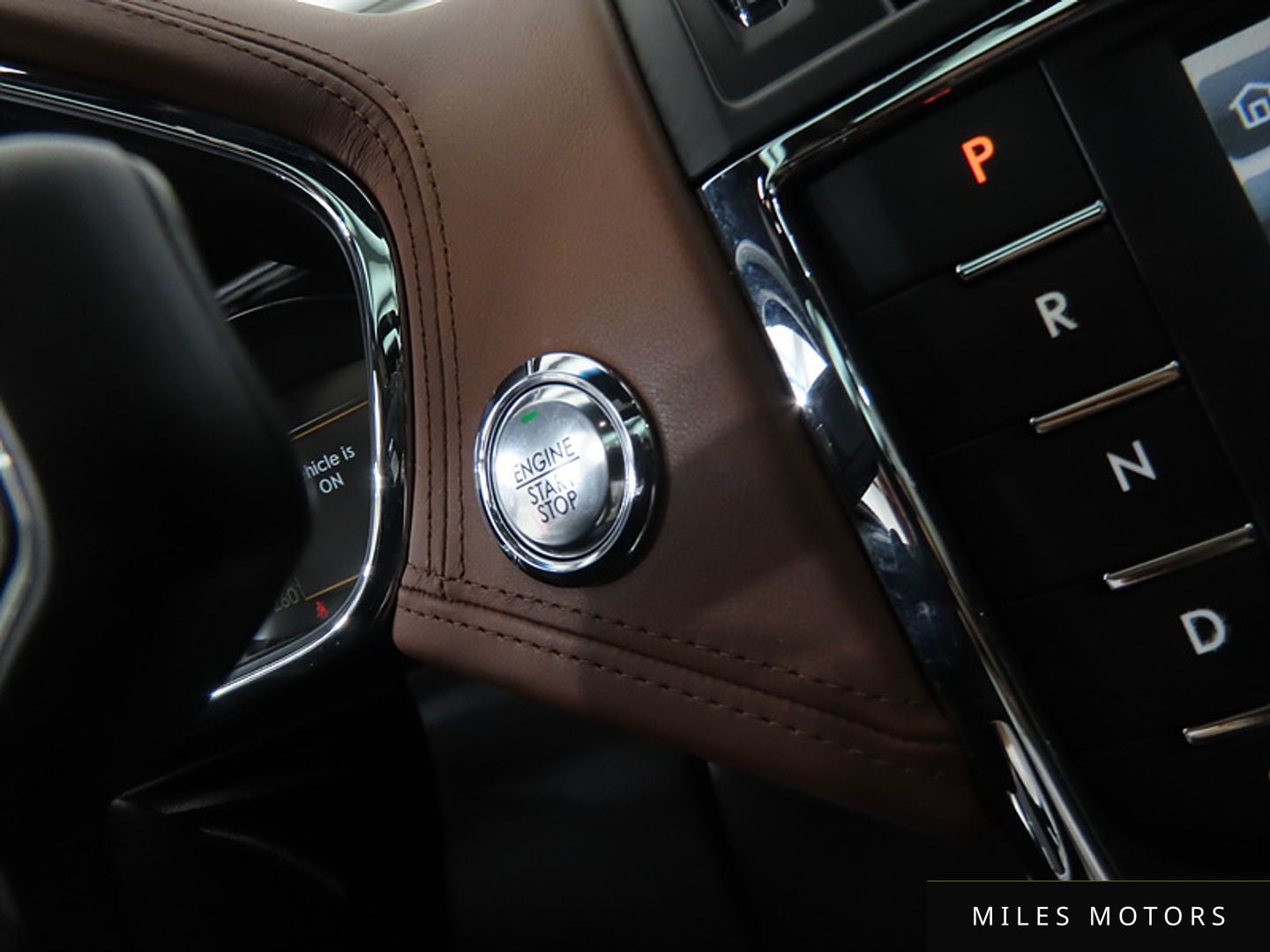 Lincoln Continental 2017 — миниатюра 11