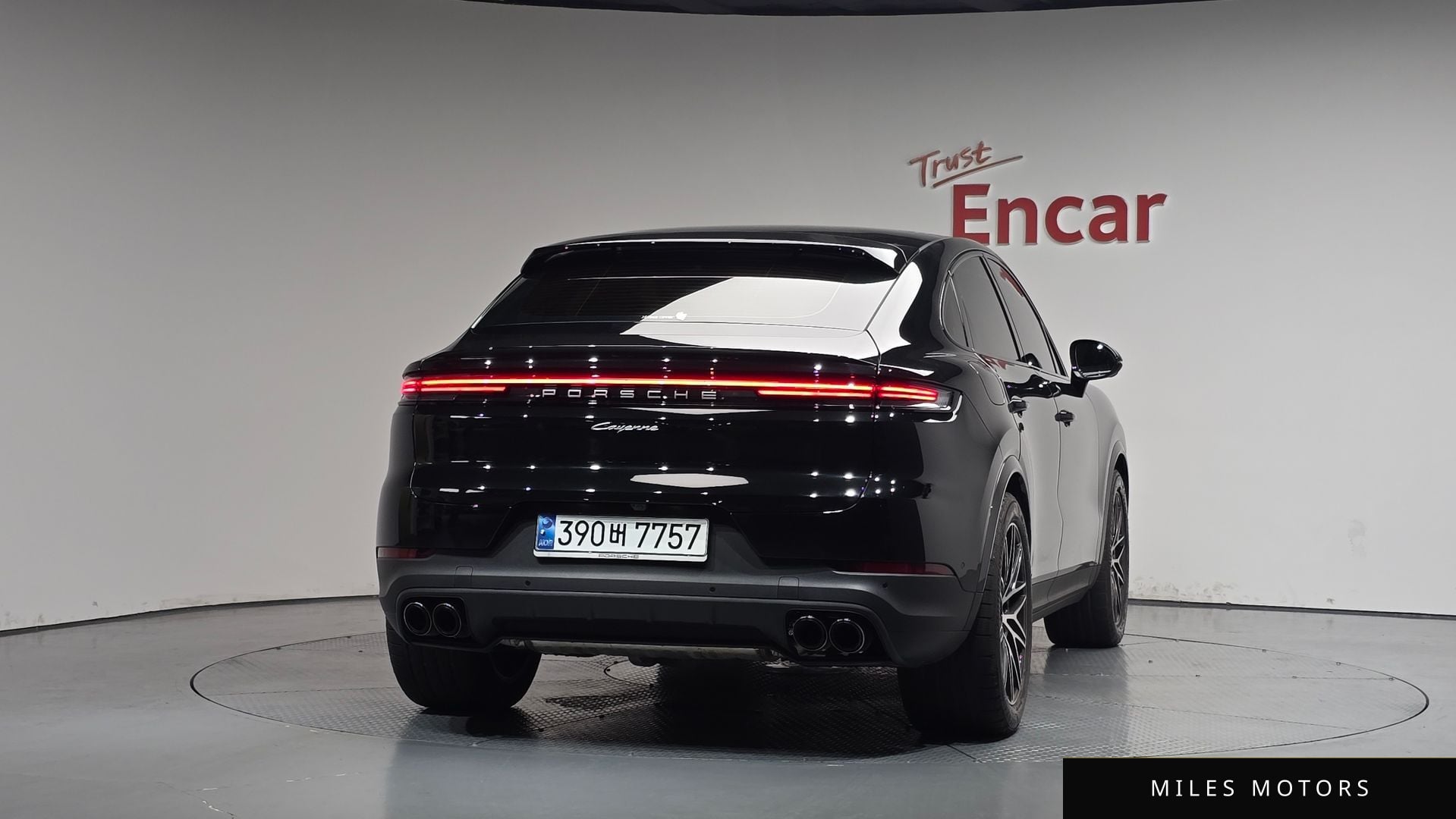 Porsche Cayenne 2025 — миниатюра 3