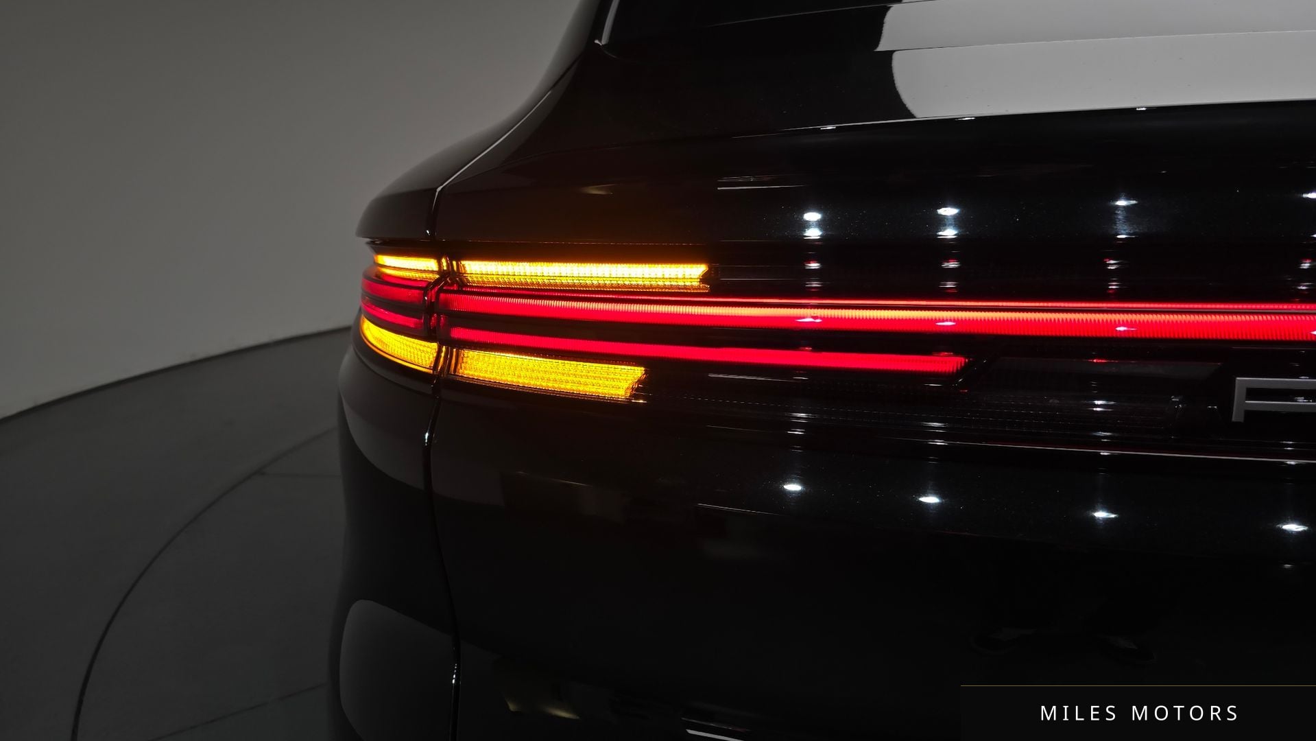 Porsche Cayenne 2025 — миниатюра 8