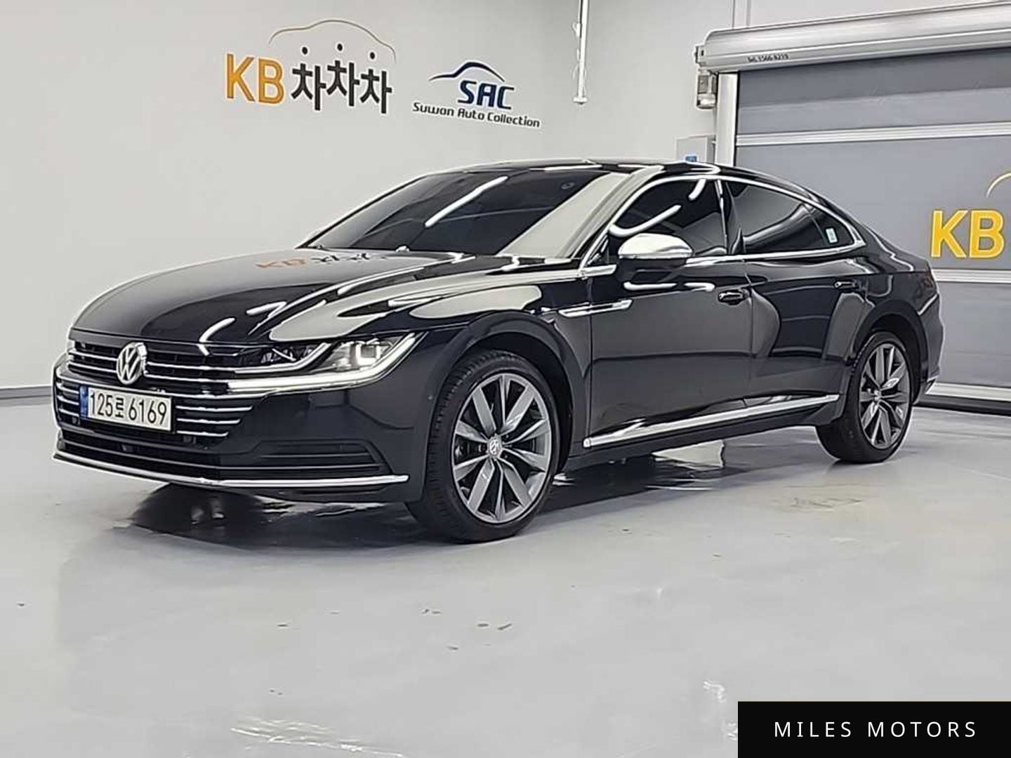 Volkswagen Arteon 2020 — фото 1 из 12