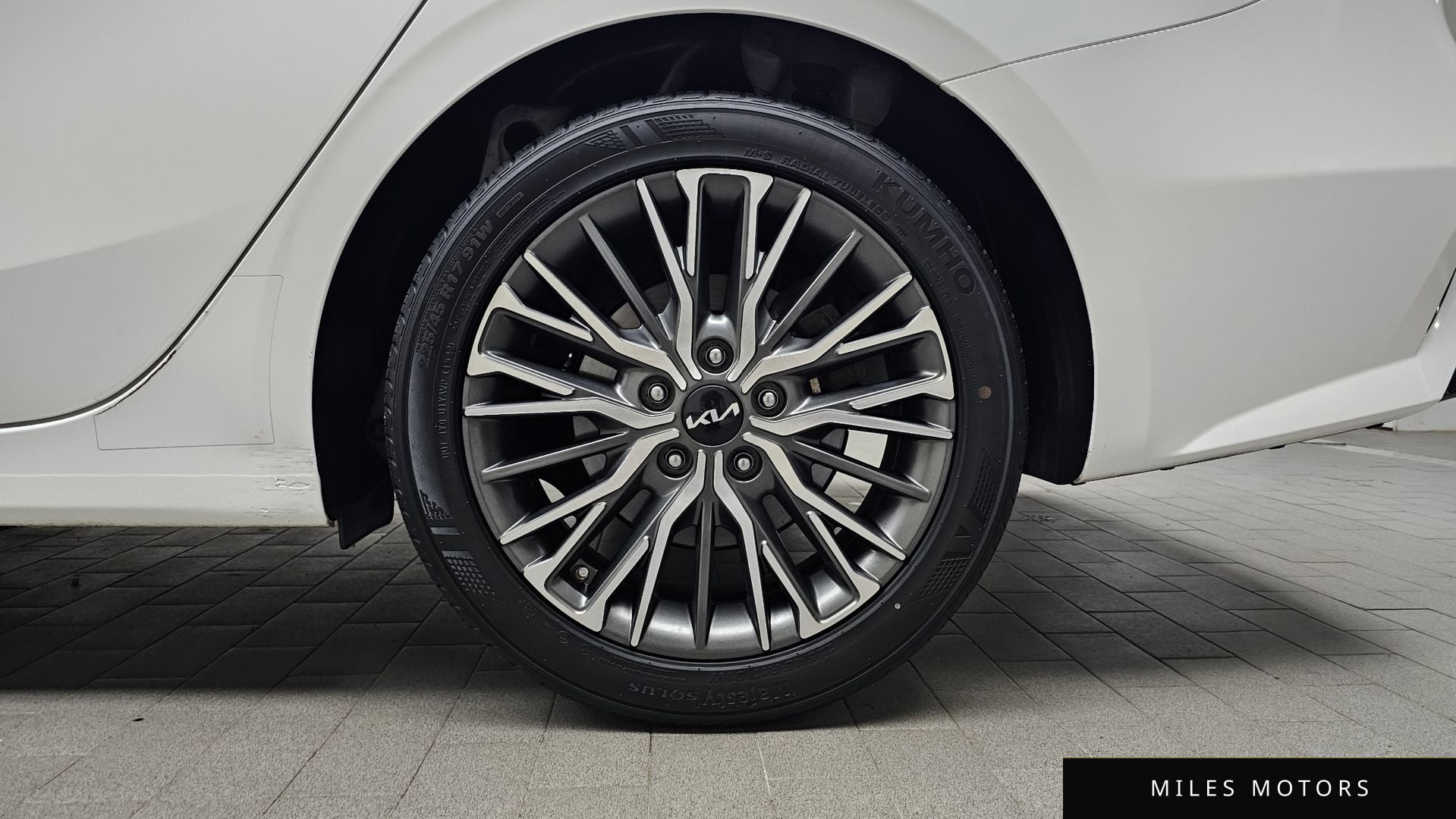 Kia K3 2023 — миниатюра 7