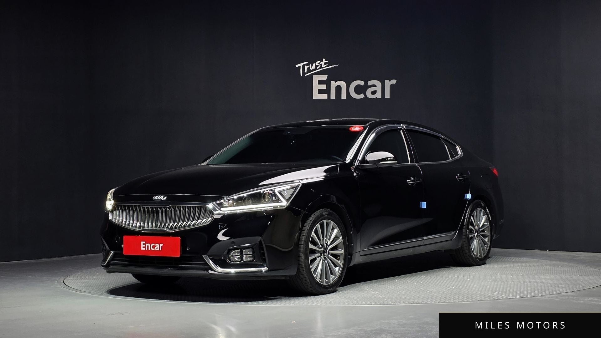 Kia K7 2016 — фото 1 из 12