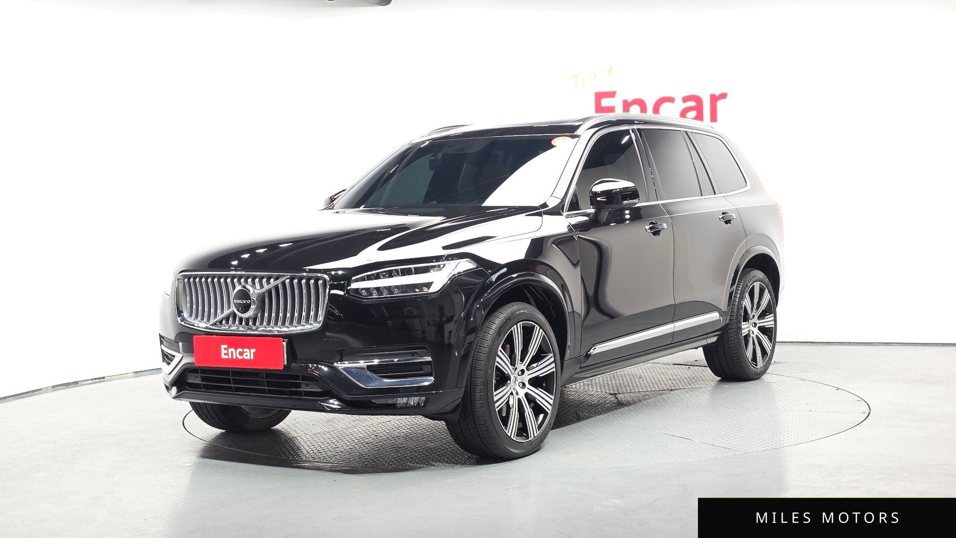 Volvo XC90 2022 — фото 1 из 12