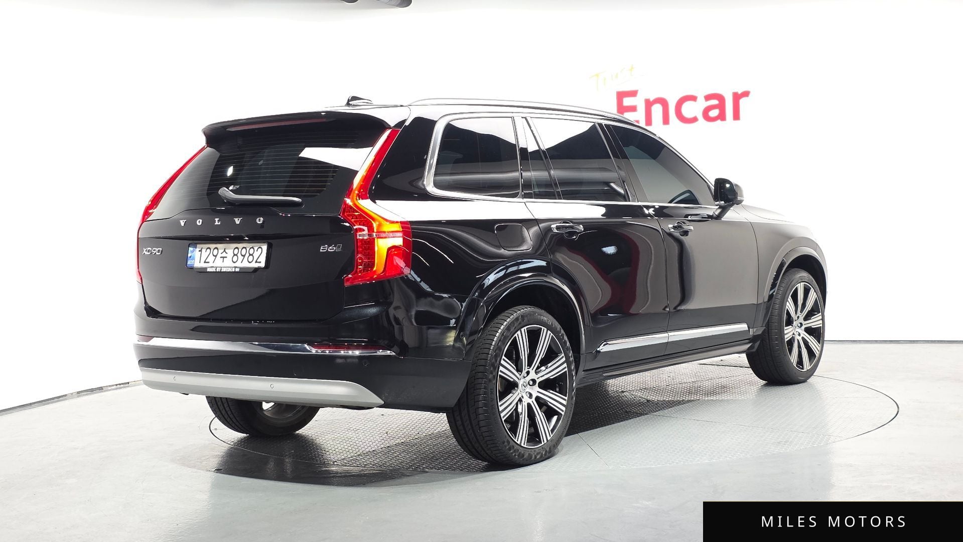 Volvo XC90 2022 — миниатюра 2