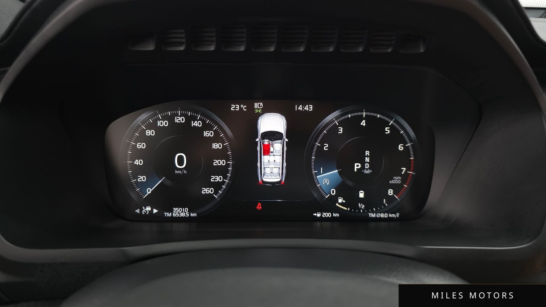 Volvo XC90 2022 — миниатюра 8
