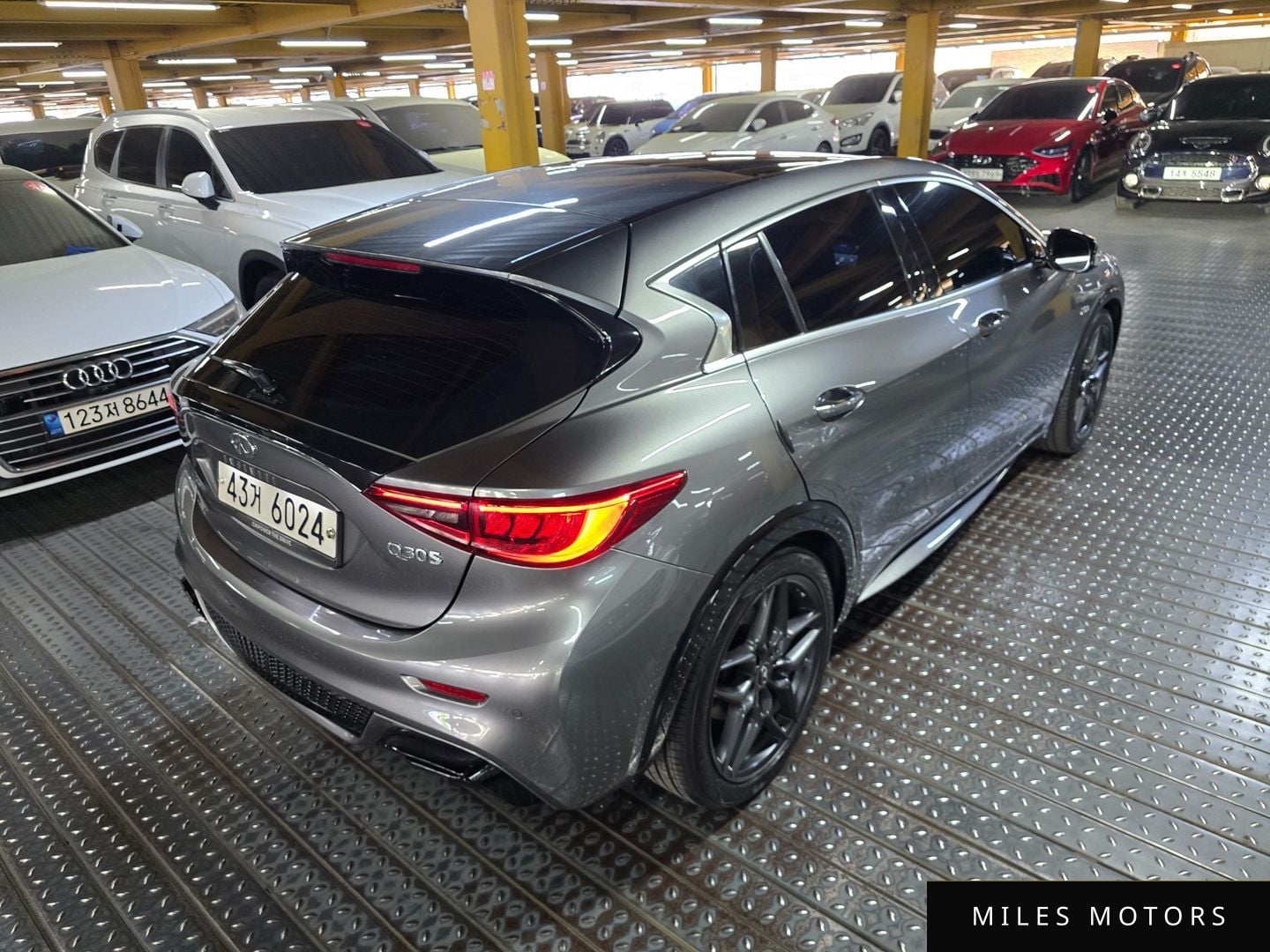 Infiniti Q30 2017 — миниатюра 3