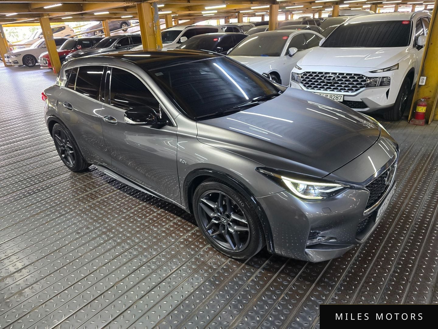 Infiniti Q30 2017 — миниатюра 4