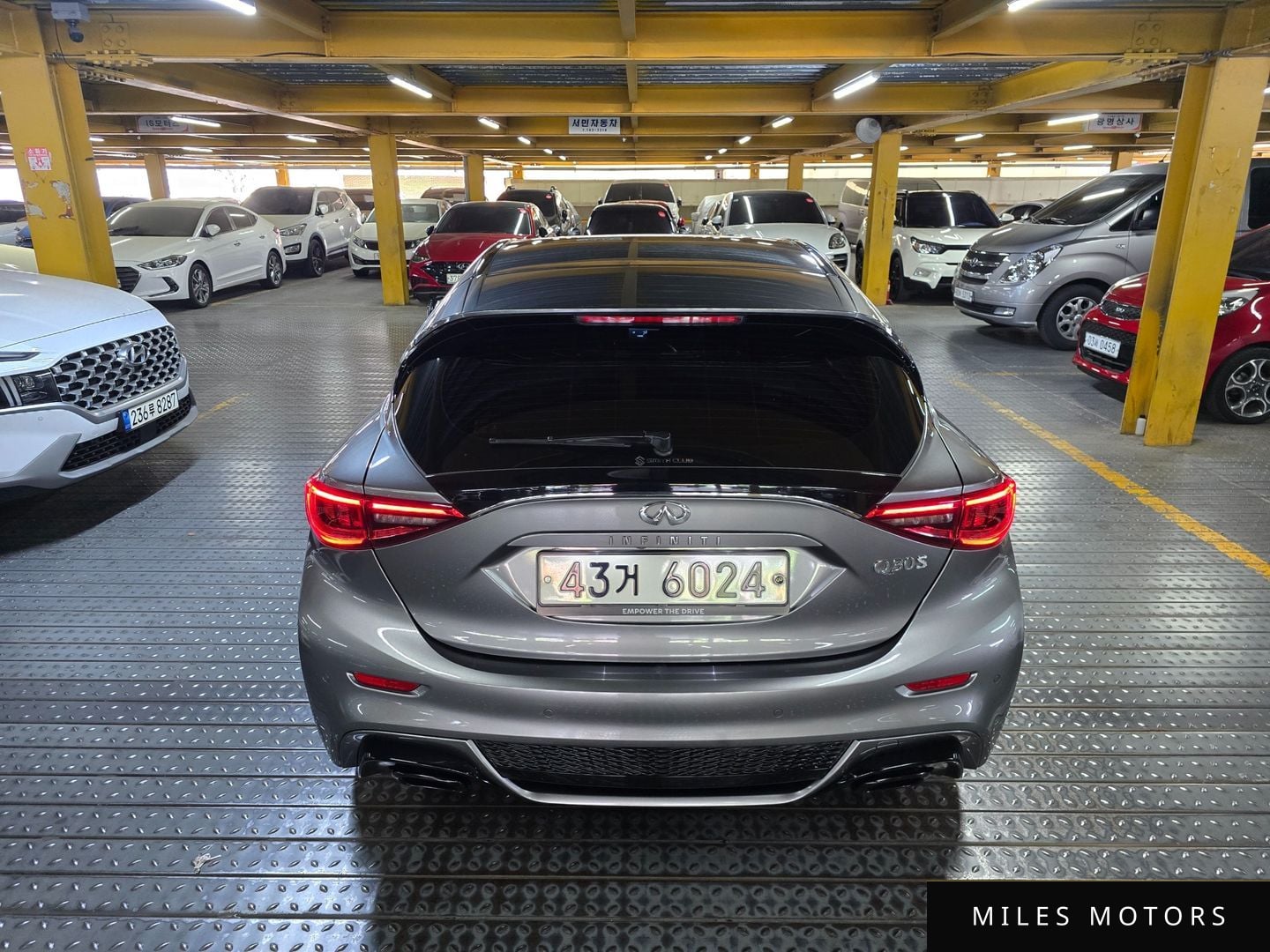 Infiniti Q30 2017 — миниатюра 6