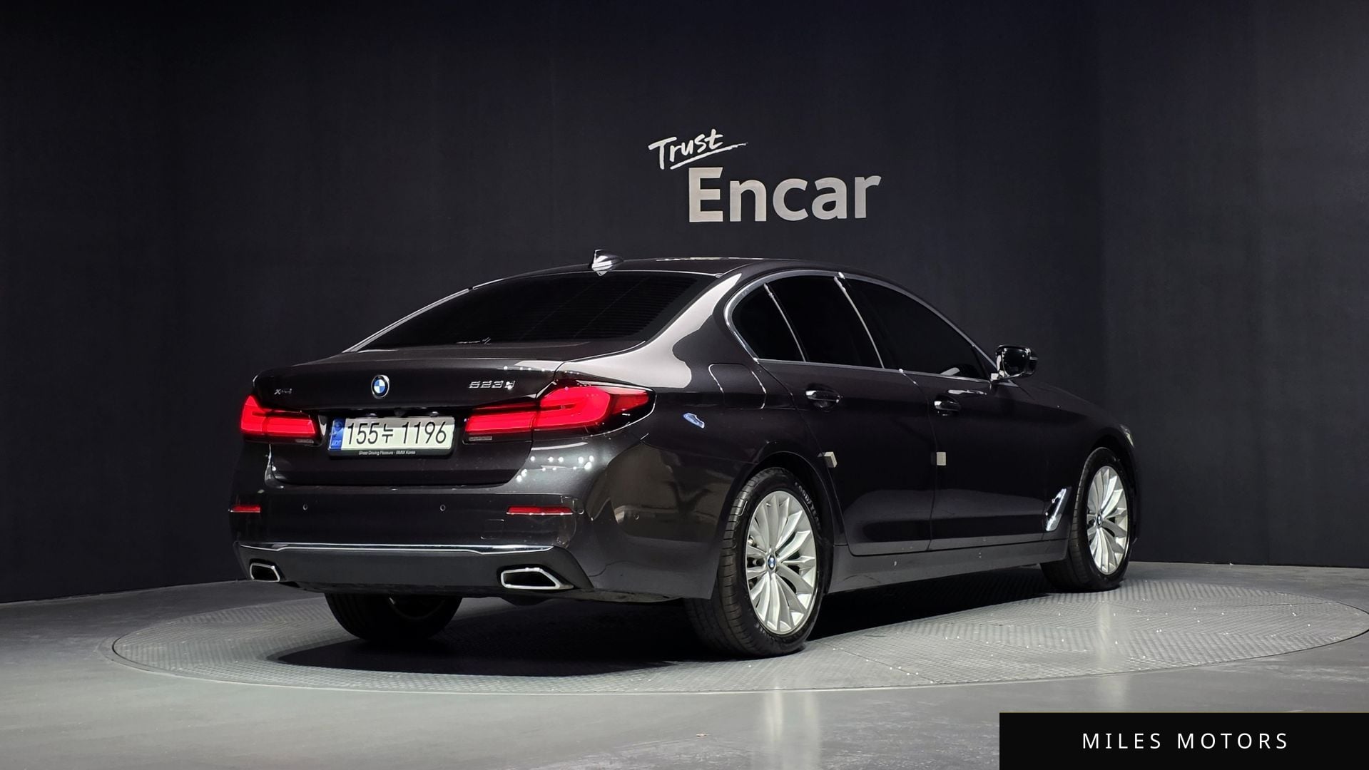 BMW 5 Series (G30) 2023 — миниатюра 2