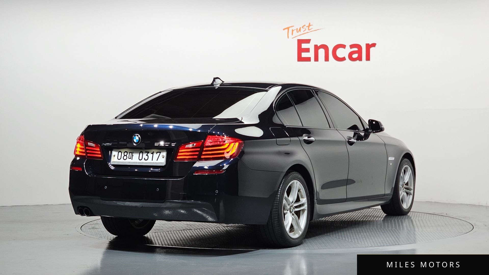 BMW 5 Series (F10) 2016 — миниатюра 2