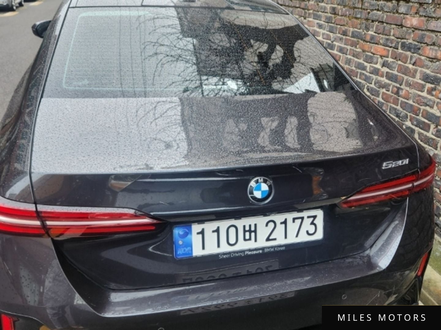 BMW 5 Series (G60) 2024 — миниатюра 4