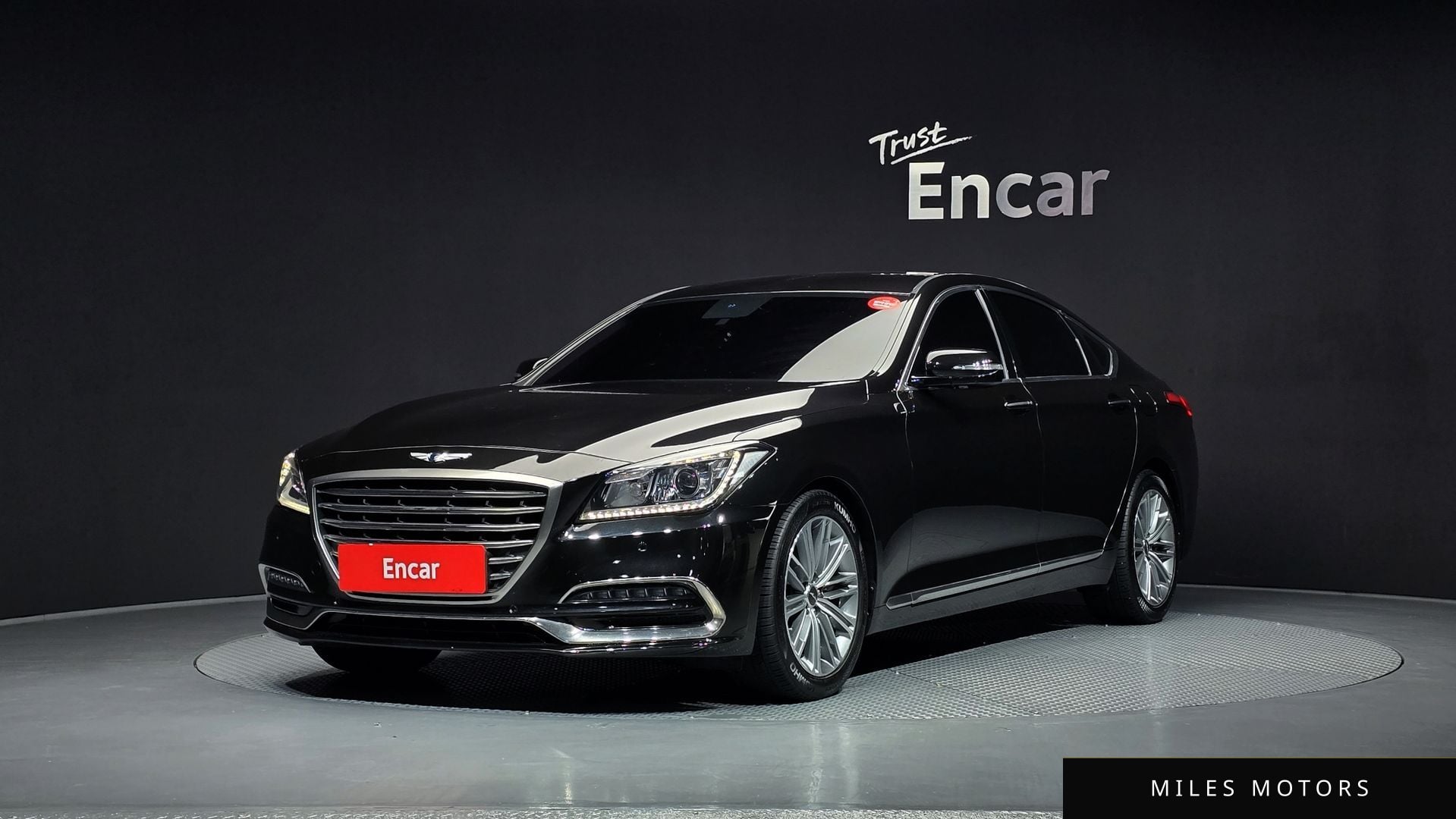 Genesis G80 2018 — фото 1 из 12