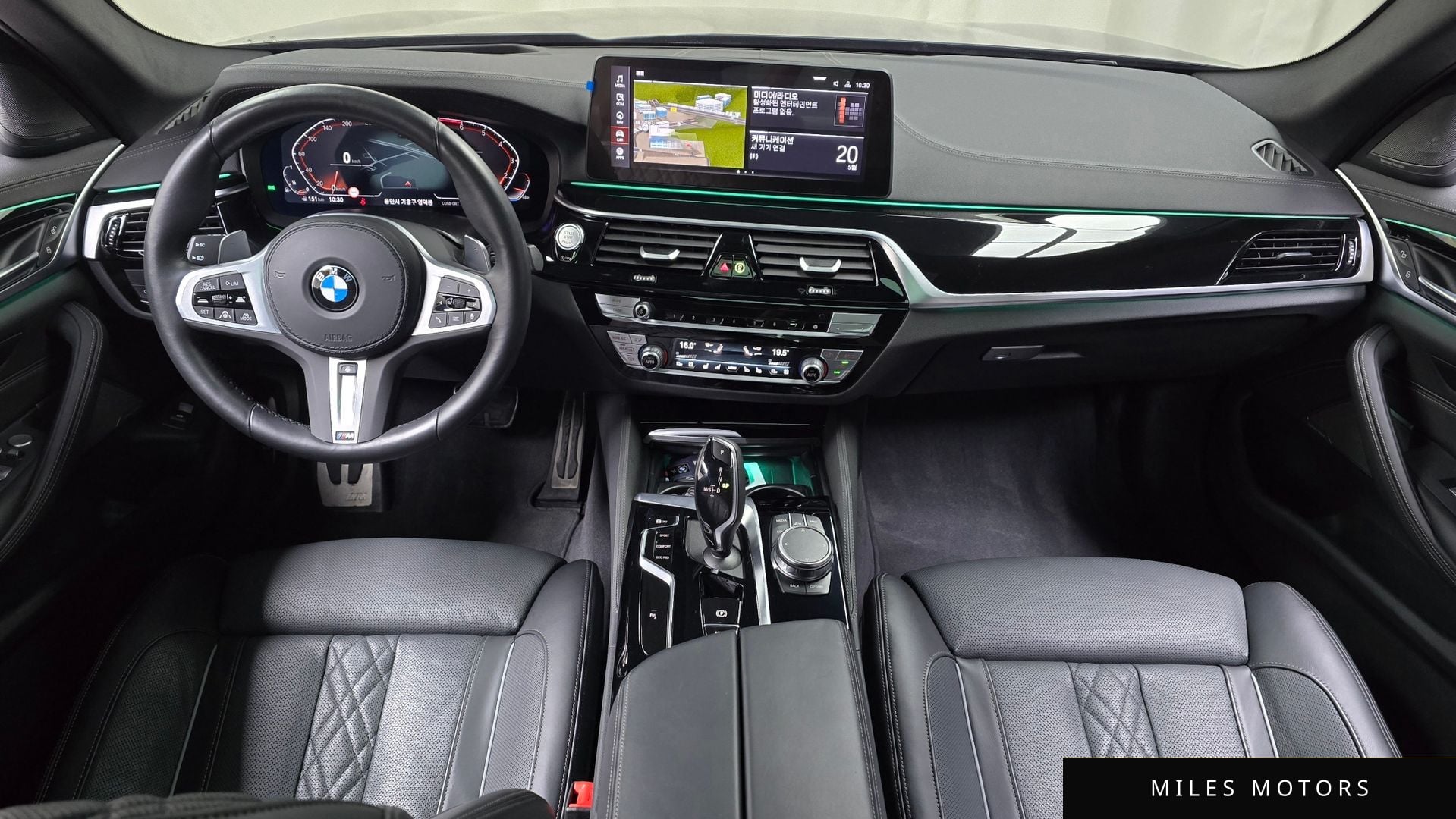 BMW 5 Series (G30) 2023 — миниатюра 10