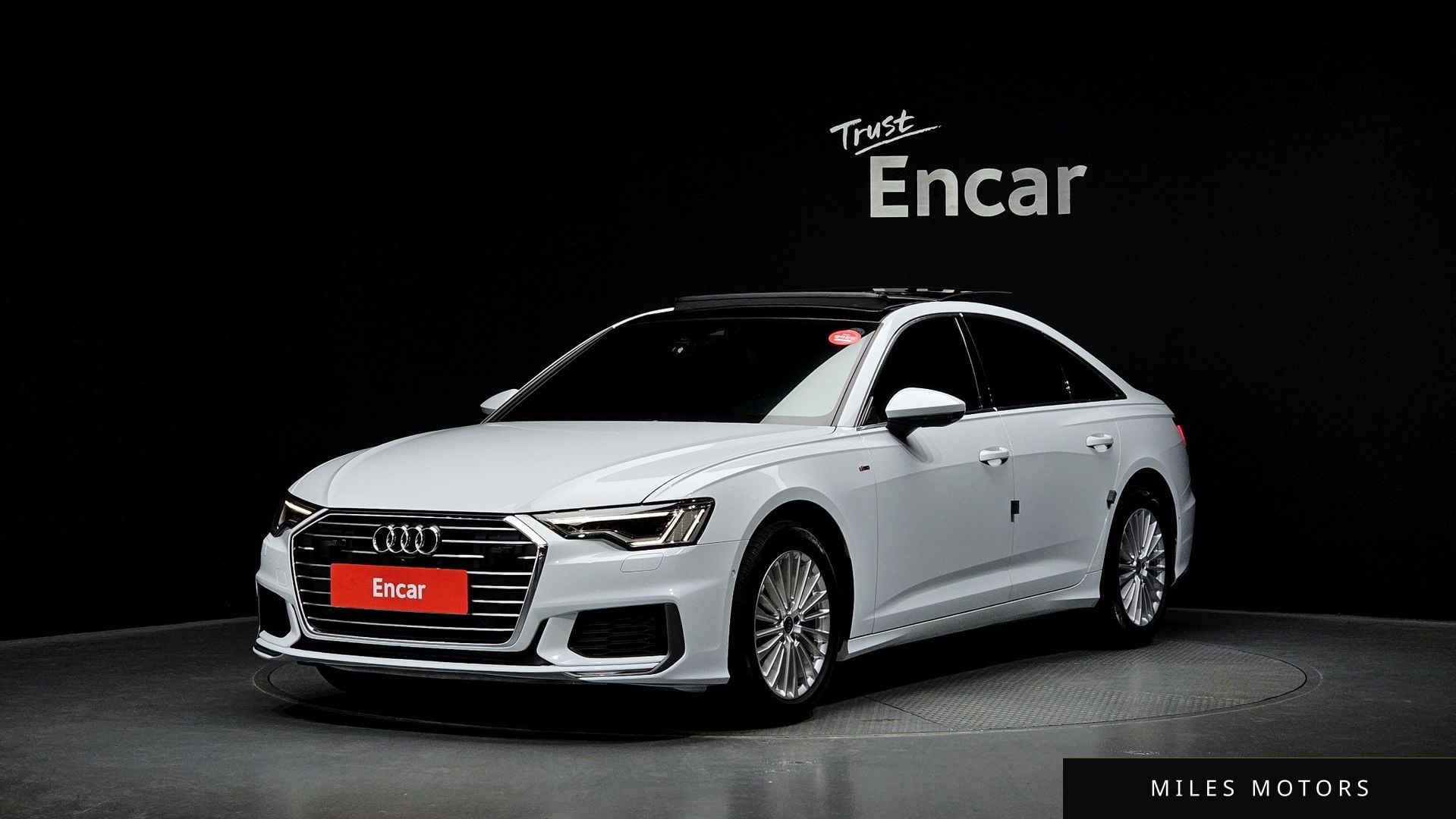 Audi A6 (C8) 2021 — фото 1 из 12