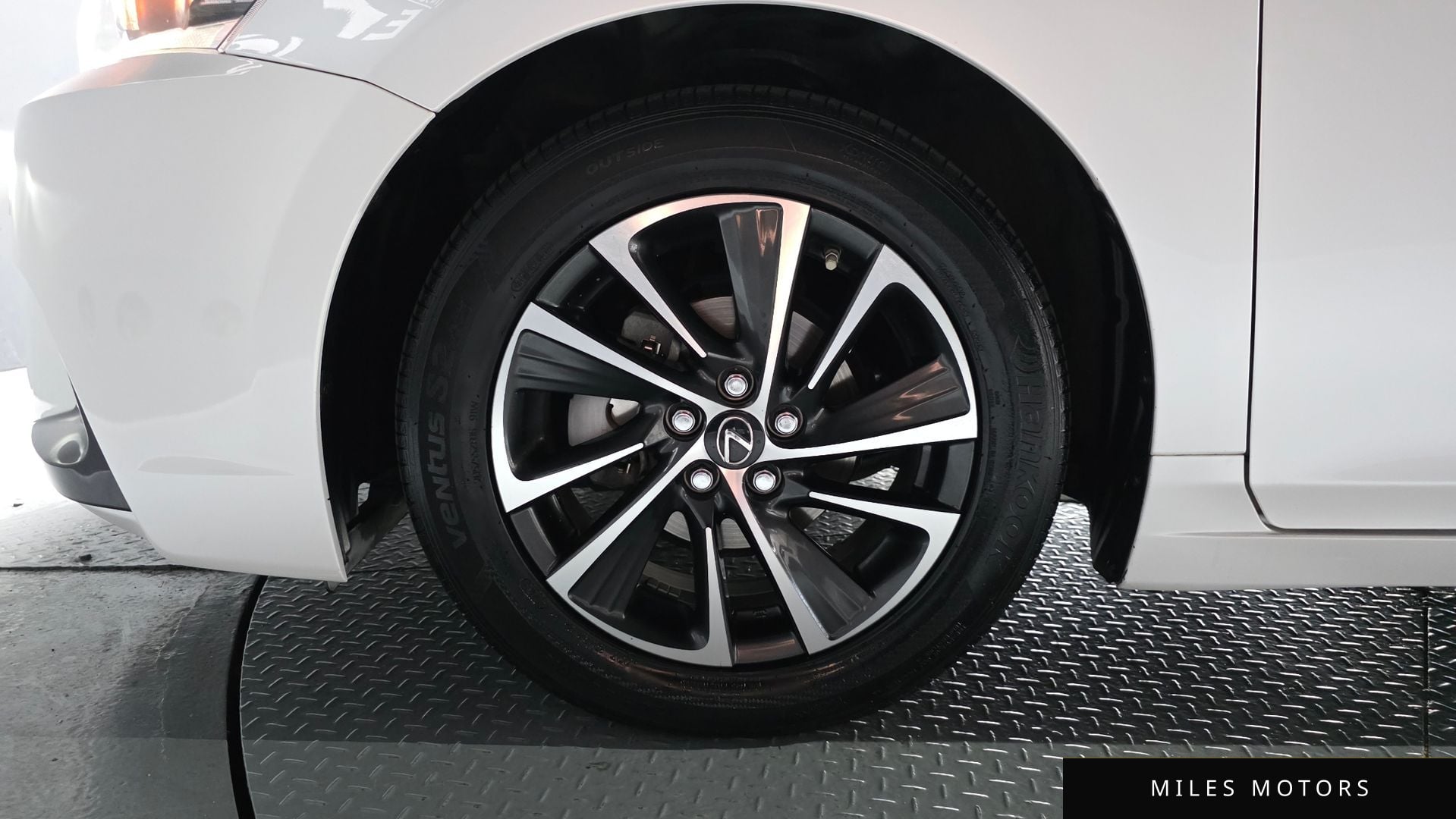 Лексус CT200h 2019 — миниатюра 5