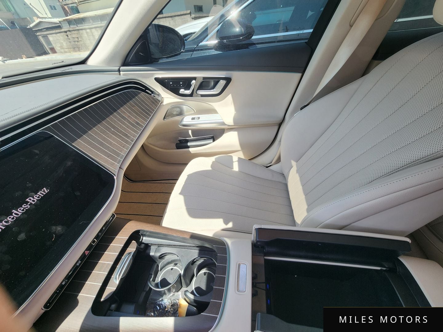 Mercedes-Benz E-Class W214 2025 — миниатюра 8