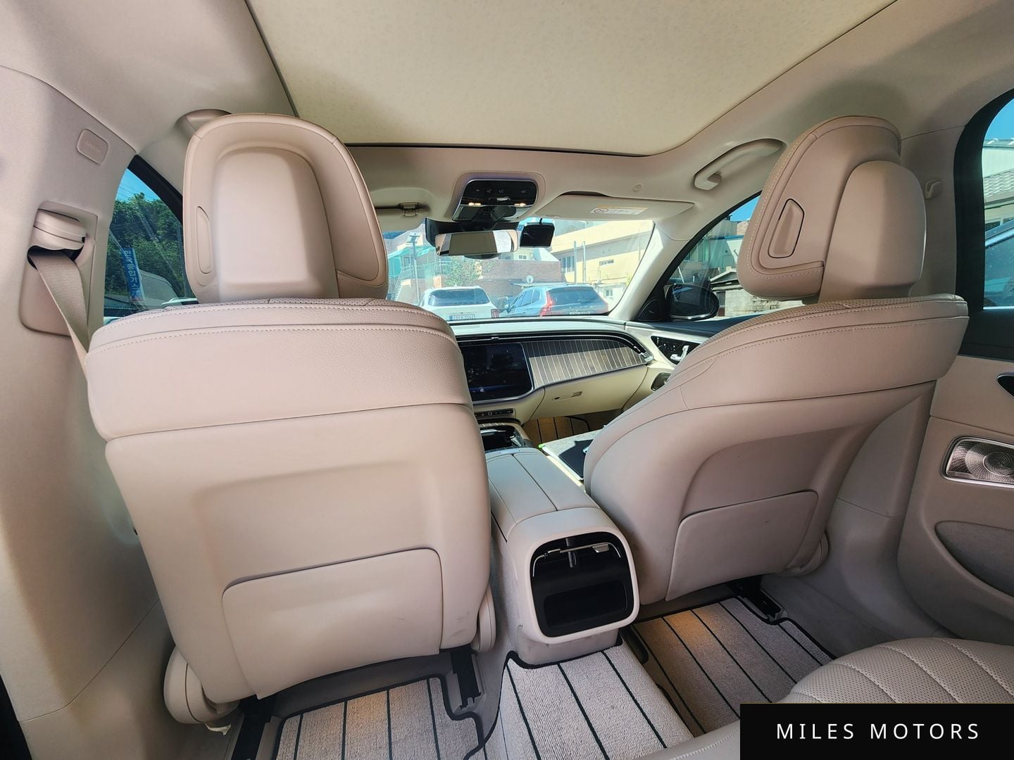 Mercedes-Benz E-Class W214 2025 — миниатюра 10