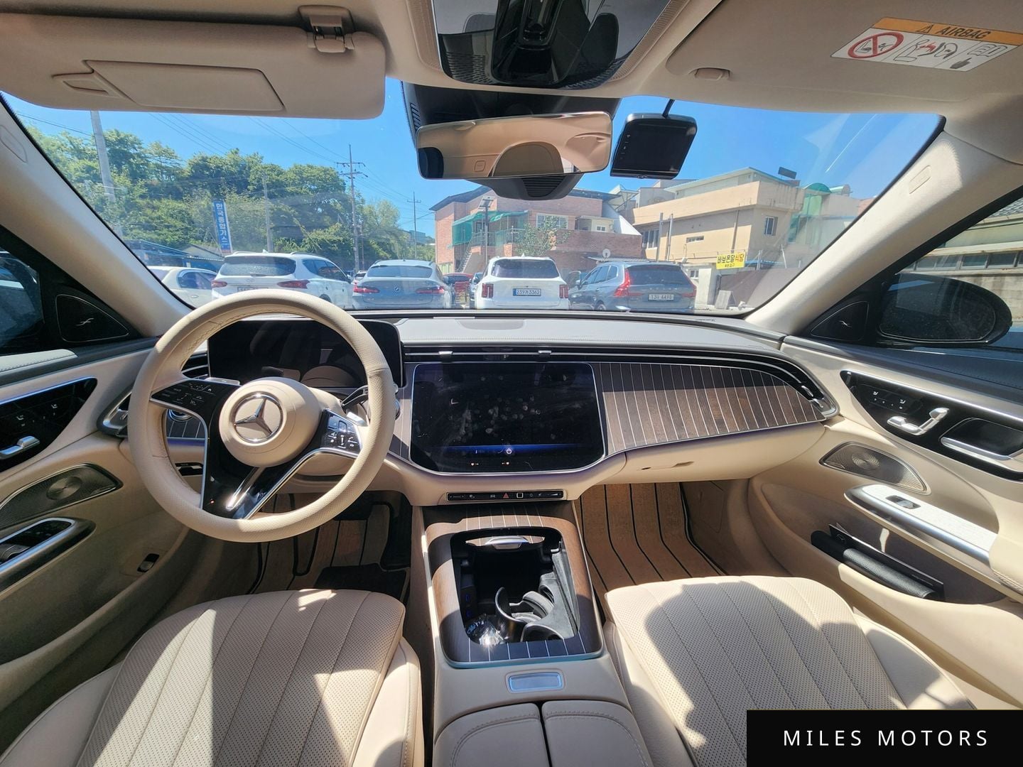 Mercedes-Benz E-Class W214 2025 — миниатюра 12