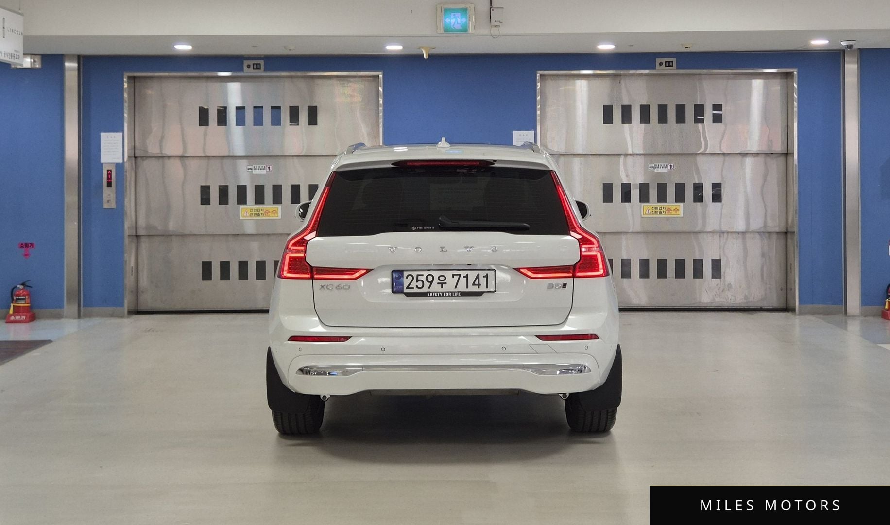 Volvo XC60 2025 — миниатюра 4