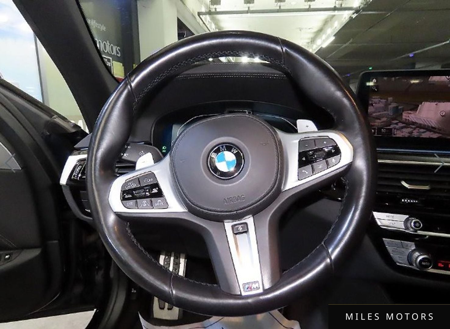 BMW 5 Series (G30) 2021 — миниатюра 8