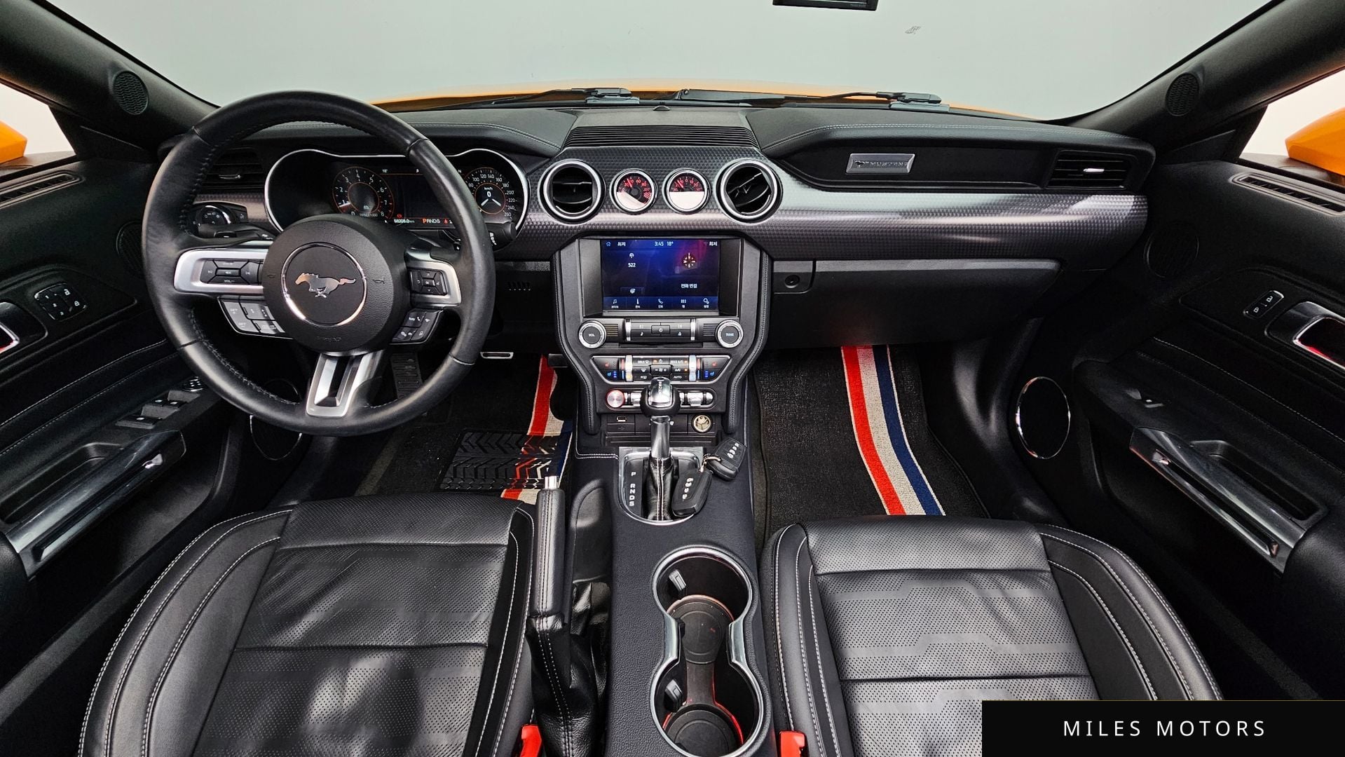 Ford Mustang 2018 — миниатюра 9