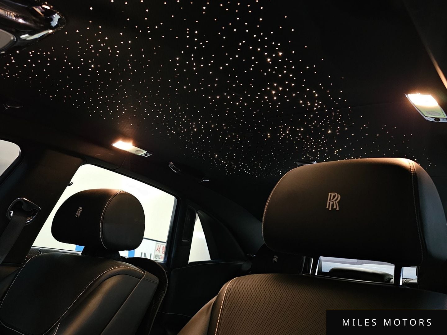 Rolls-Royce Ghost 2017 — миниатюра 11