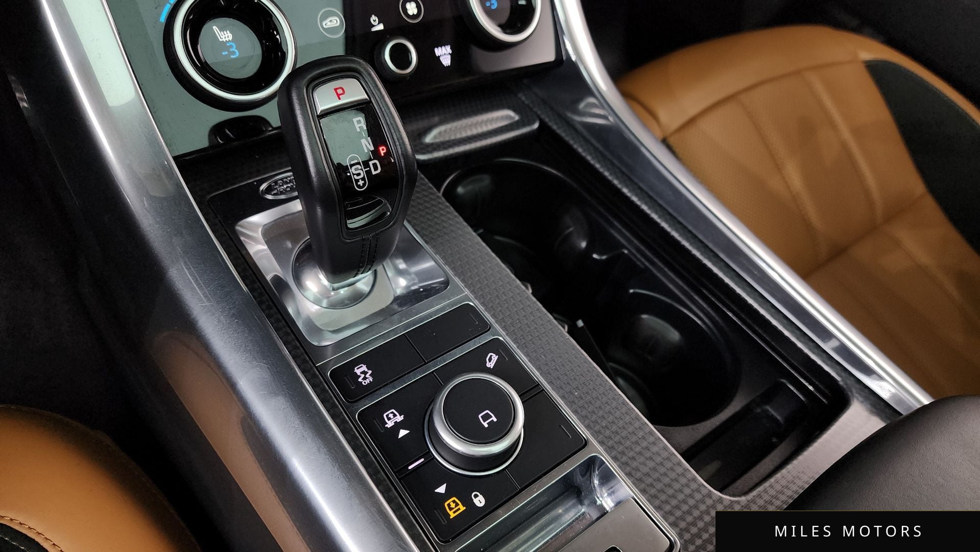 Land Rover Range Rover Sport 2020 — миниатюра 12