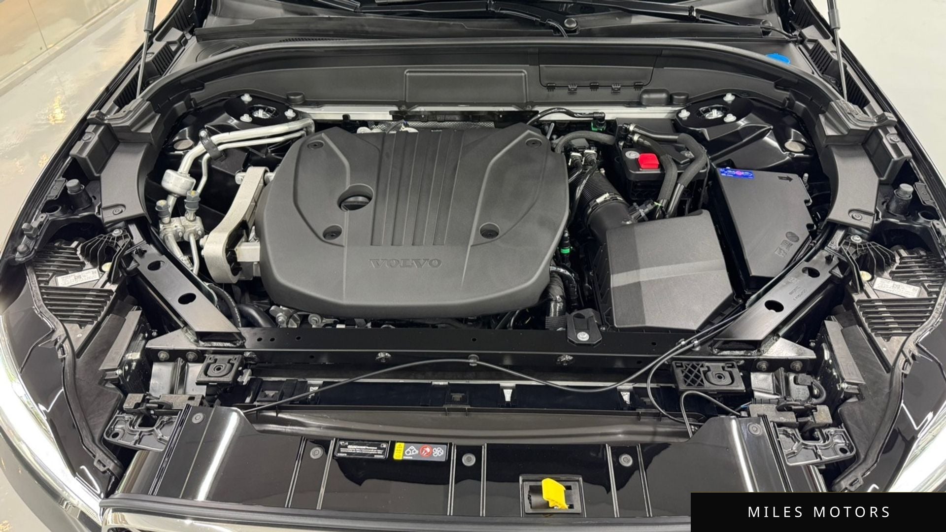 Volvo XC60 2026 — миниатюра 6