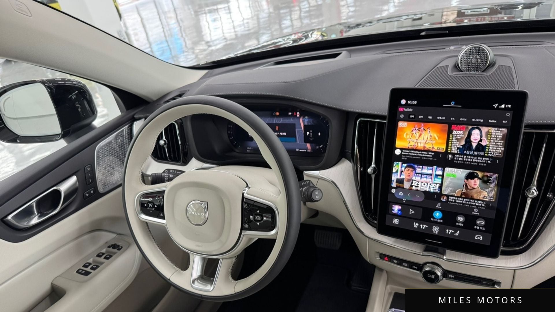 Volvo XC60 2026 — миниатюра 11