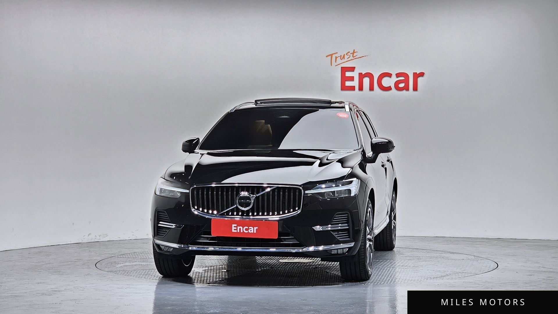 Volvo XC60 2022 — миниатюра 3