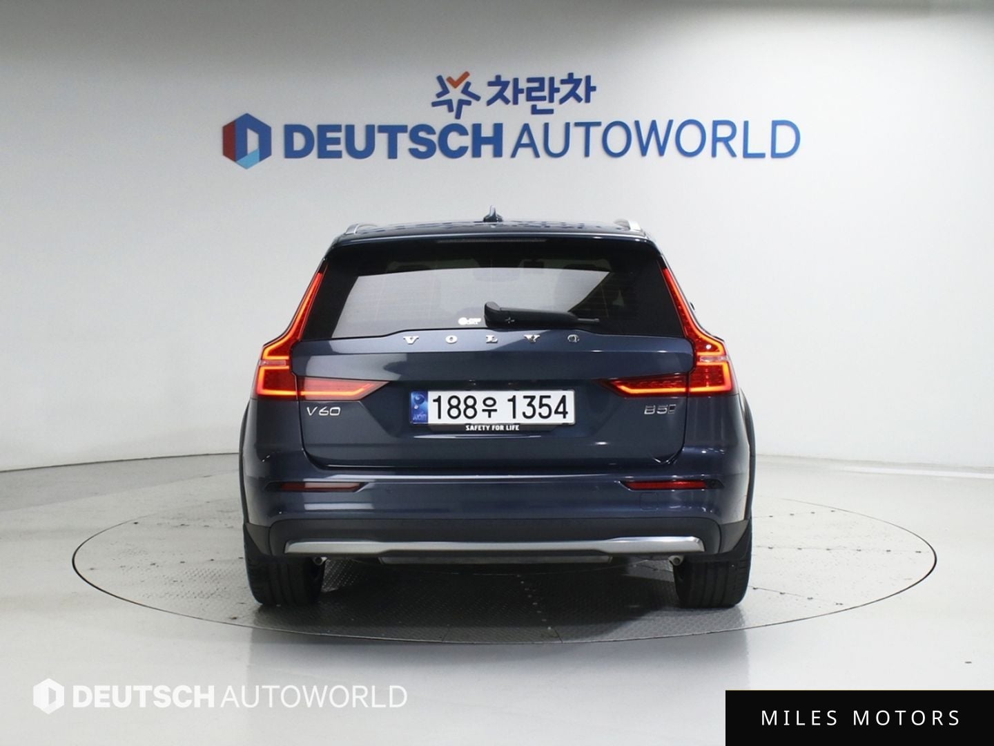 Volvo V60 2025 — миниатюра 4