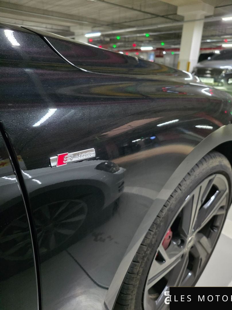 Audi A6 e-Tron 2025 — миниатюра 12