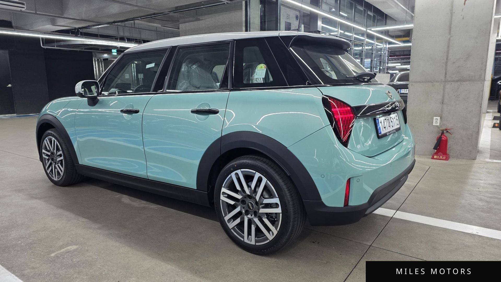 MINI Cooper 2026 — миниатюра 2