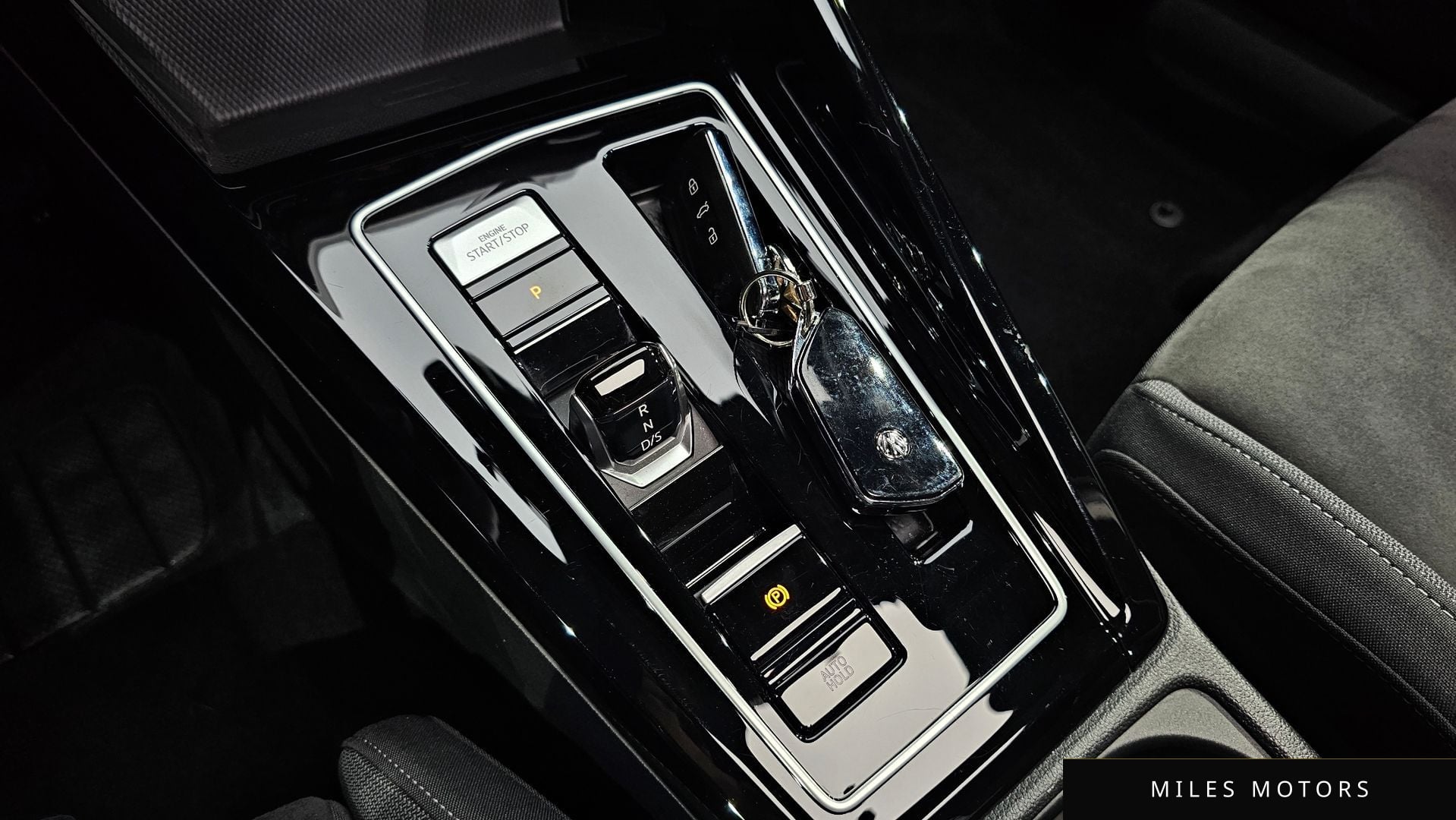 Volkswagen Golf 2023 — миниатюра 12