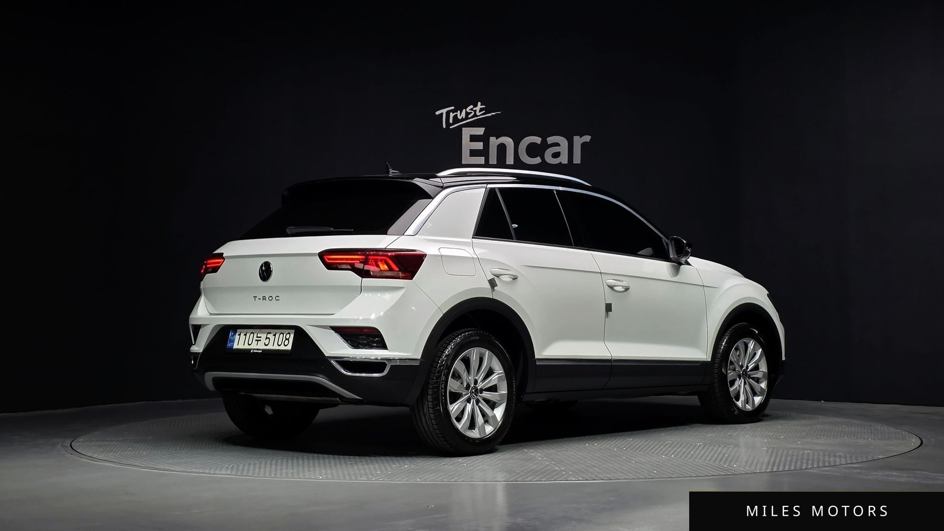 Volkswagen T-Roc 2022 — миниатюра 2