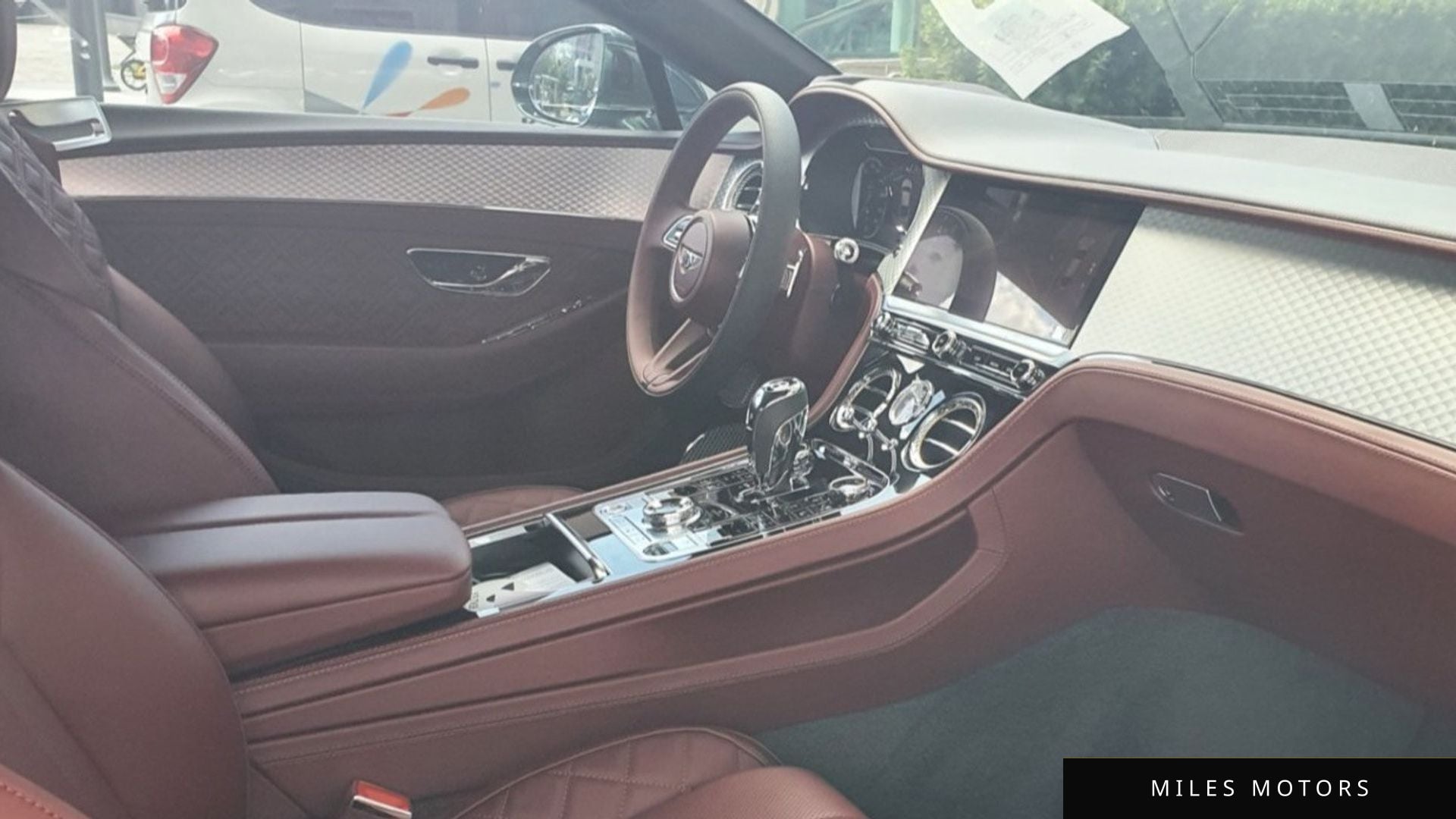 Bentley Continental GT 2022 — миниатюра 7