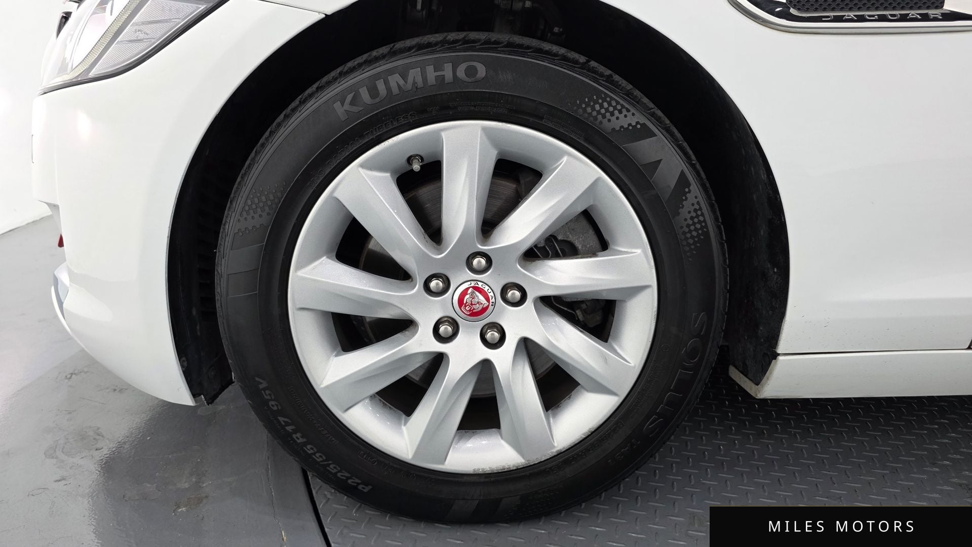 Jaguar XF (X260) 2017 — миниатюра 5