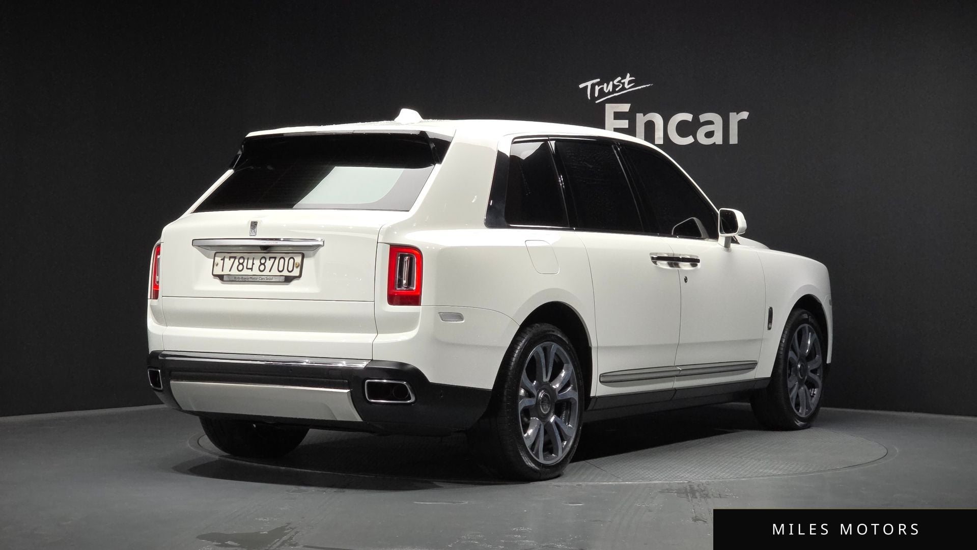 Rolls-Royce Cullinan 2020 — миниатюра 2