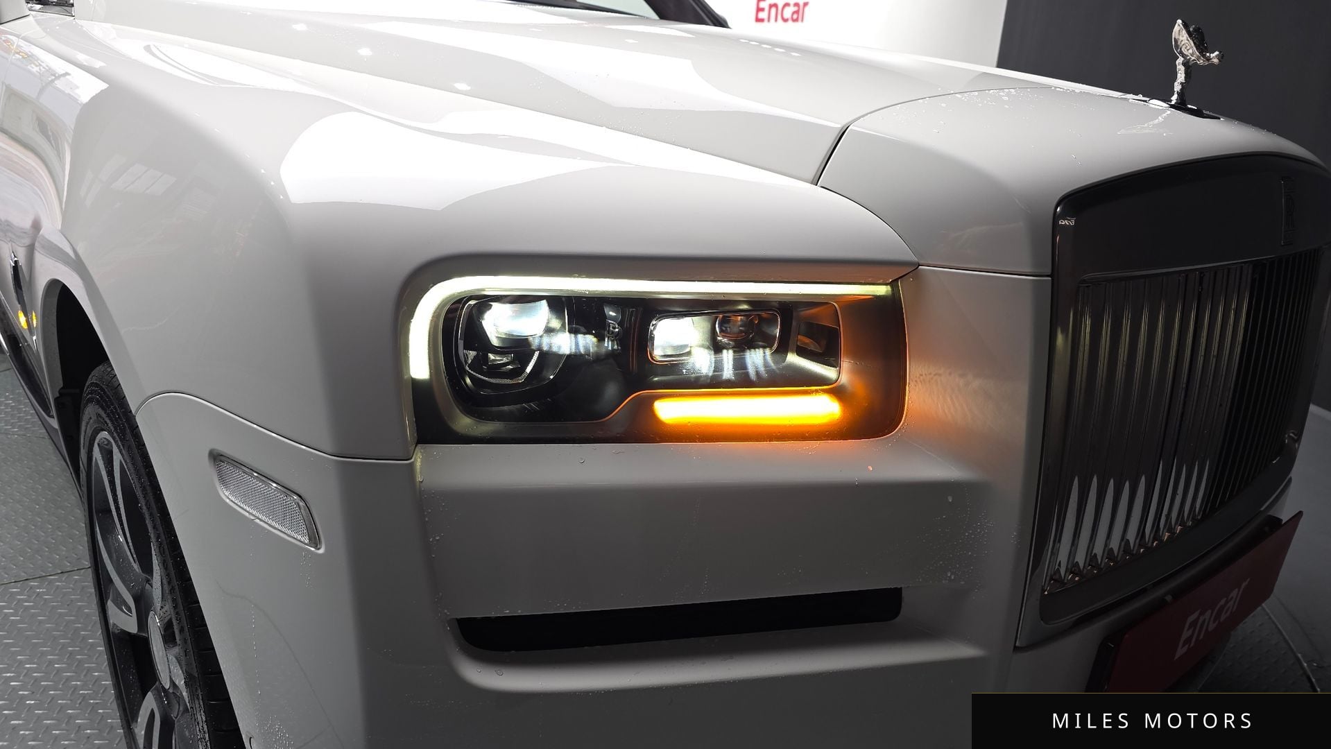 Rolls-Royce Cullinan 2020 — миниатюра 8