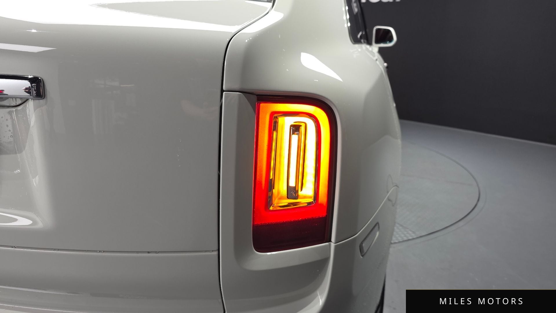 Rolls-Royce Cullinan 2020 — миниатюра 9