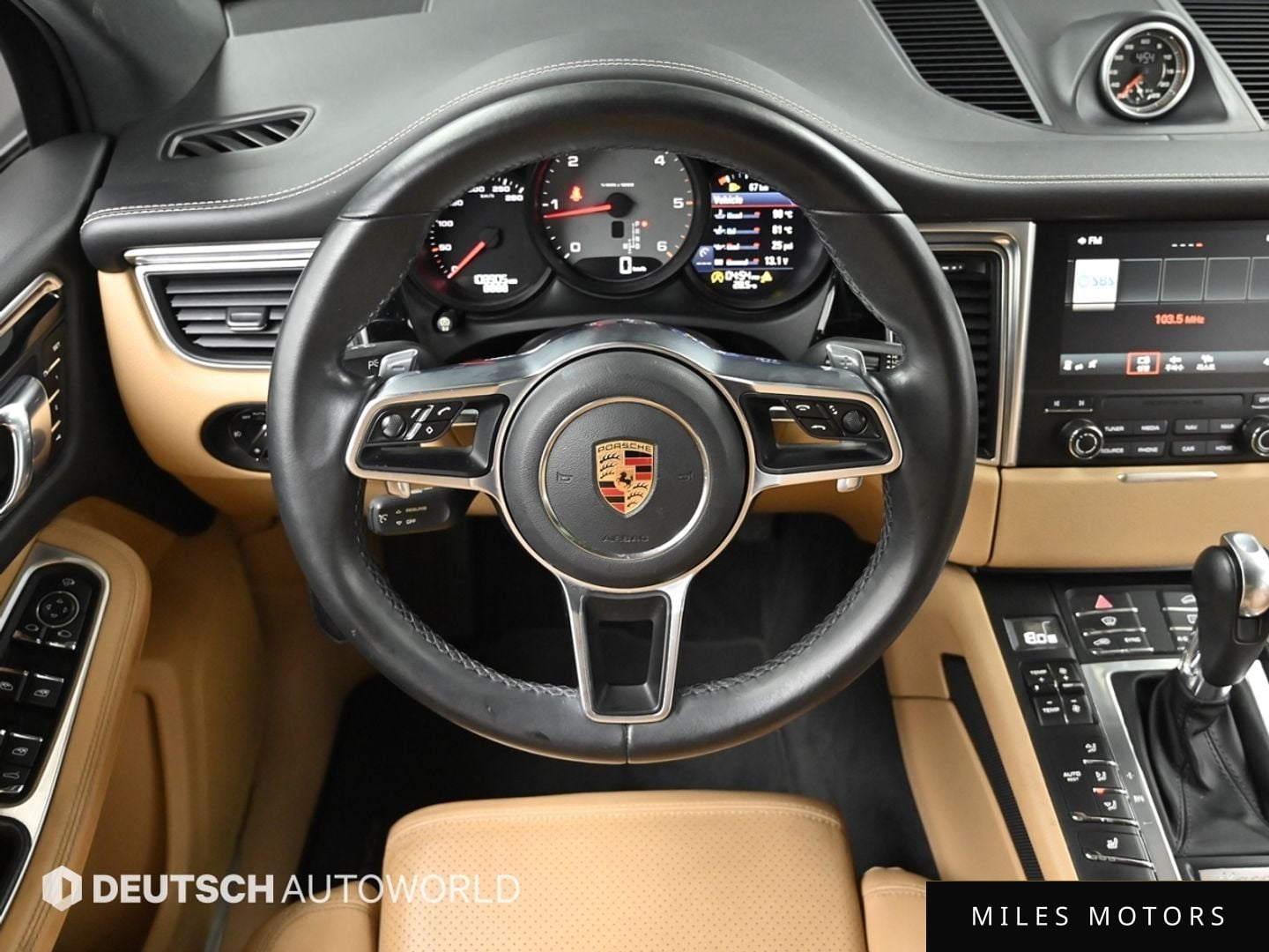 Porsche Macan 2017 — миниатюра 9