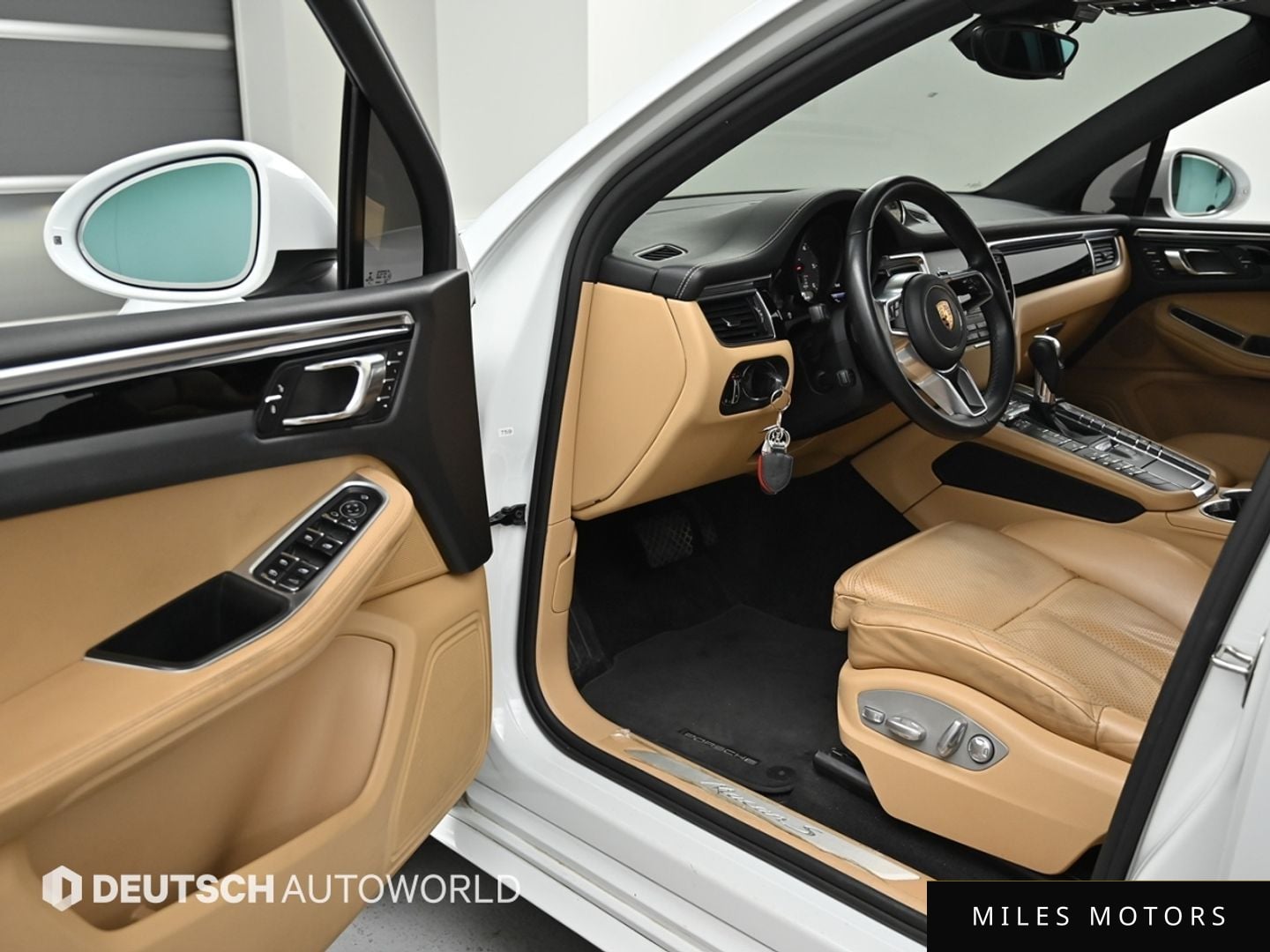 Porsche Macan 2017 — миниатюра 10