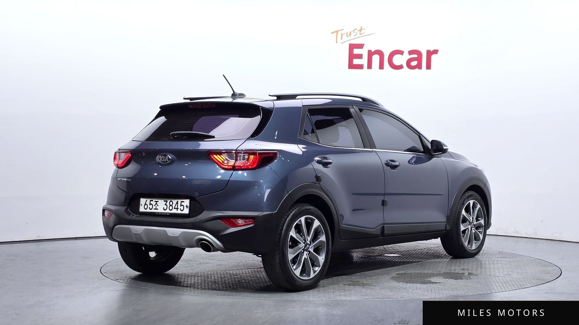 Kia Stonic 2018 — миниатюра 2